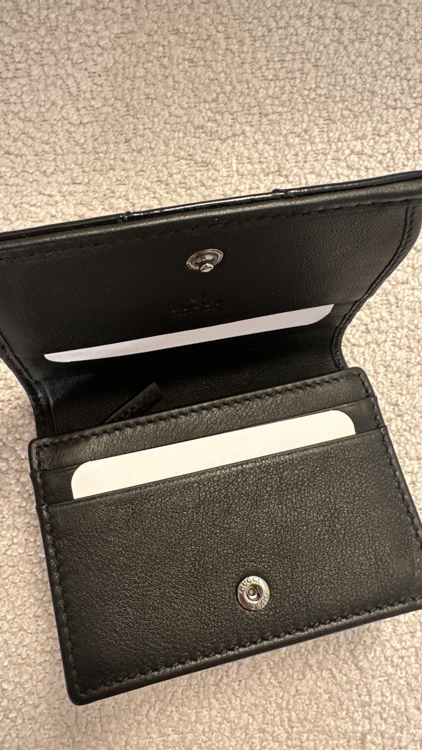 Gucci marmont czarny lakierowany portfel - obrazek 6