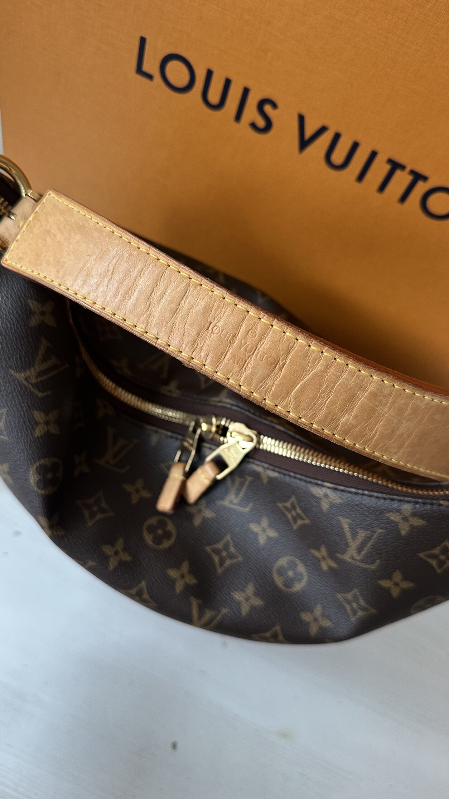 Louis Vuitton Sully MM monogram torebka - obrazek 4