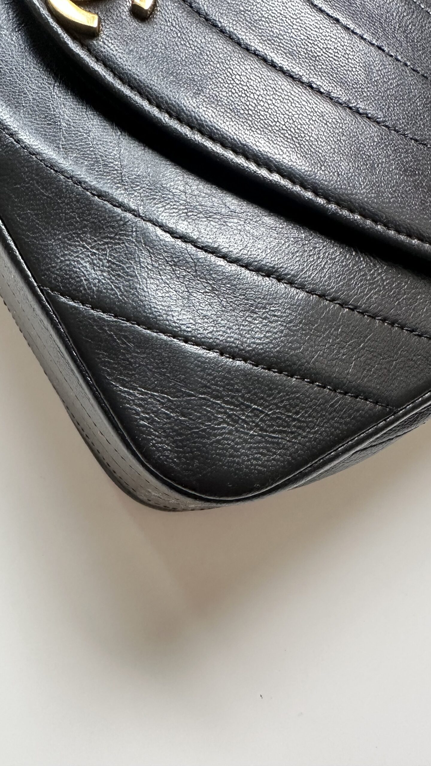 Chanel Half moon box double chain flap bag - obrazek 6