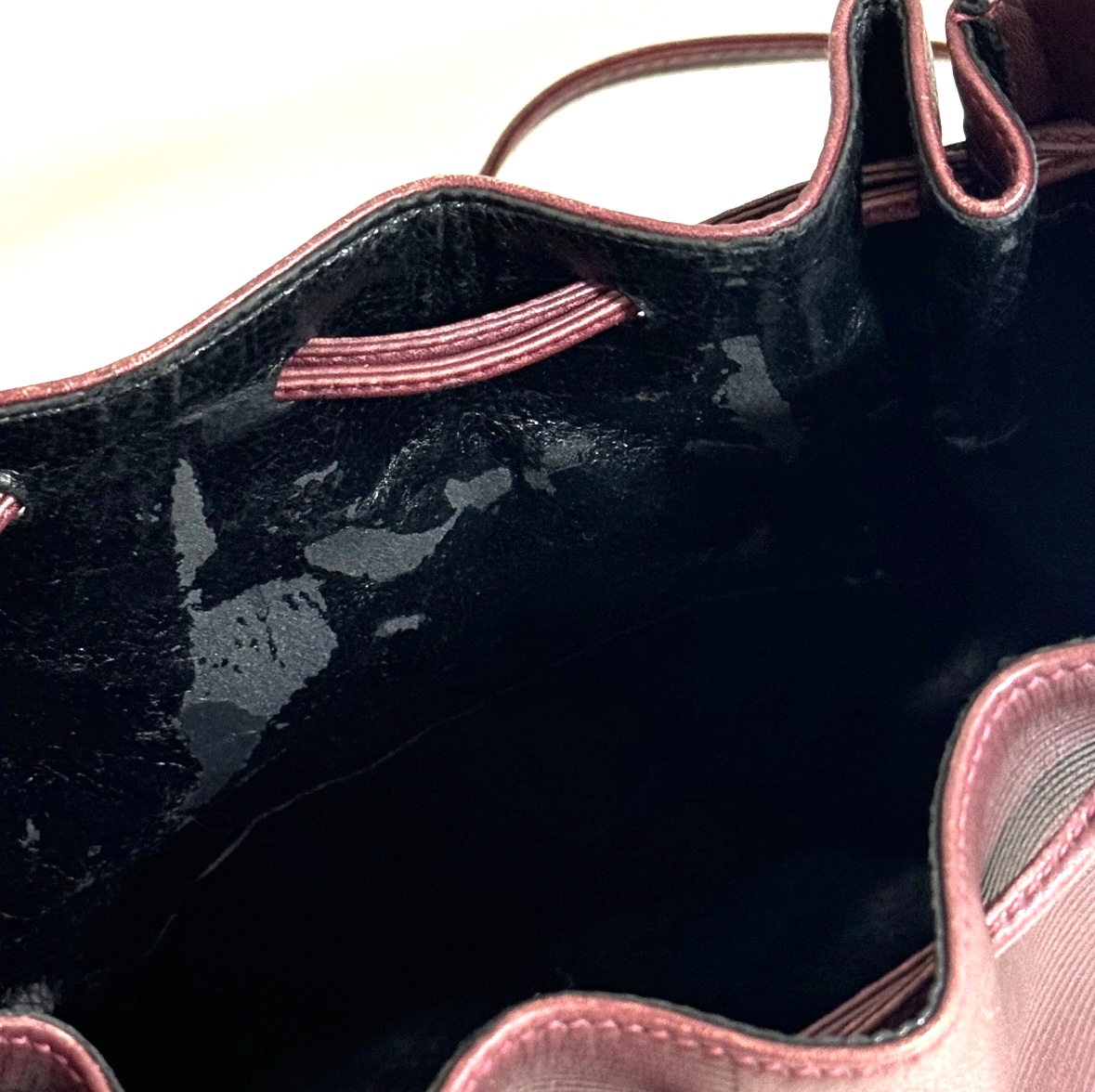 FENDI Vintage Leather Bucket Bag - torebka worek - obrazek 10