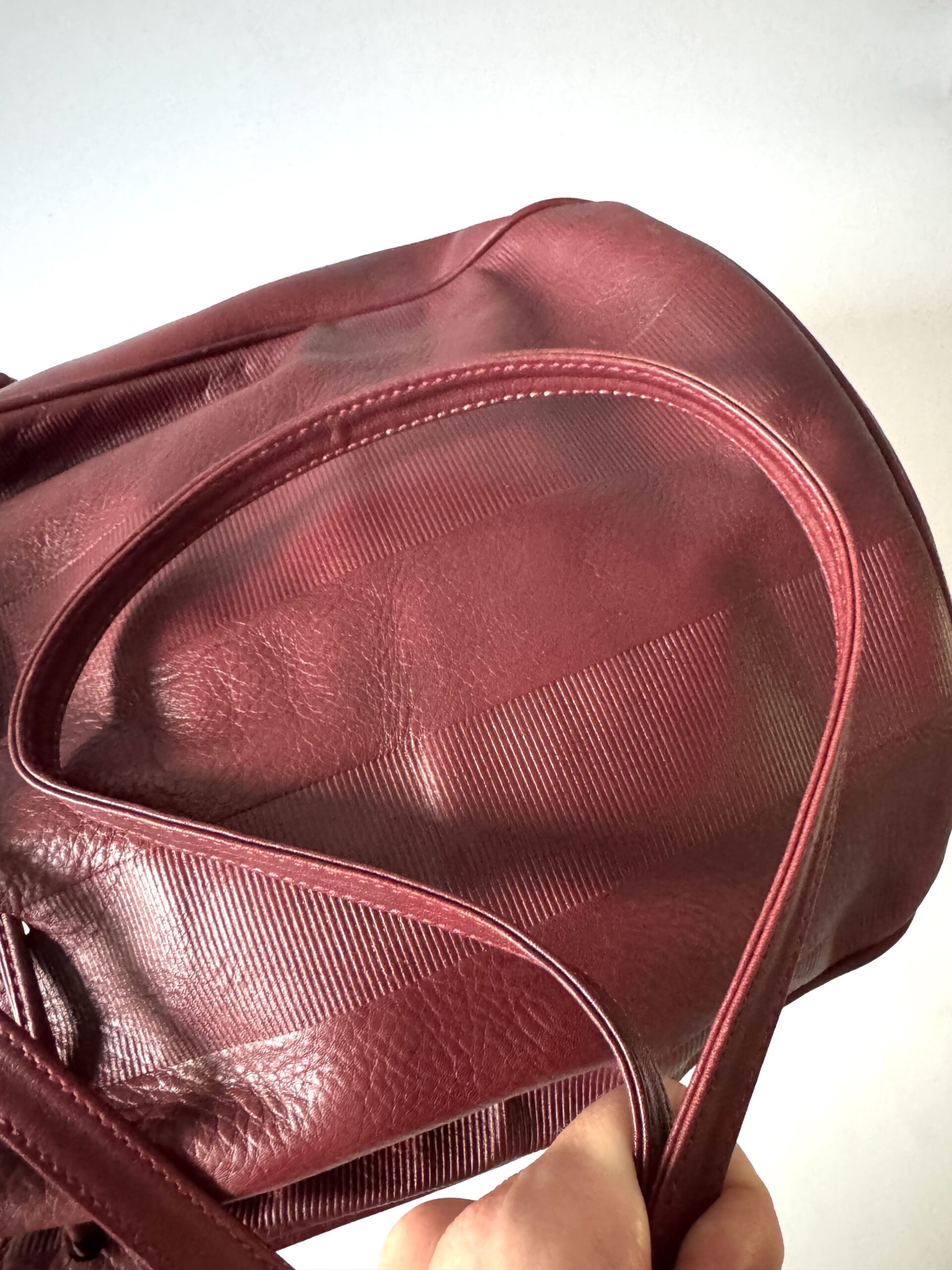 FENDI Vintage Leather Bucket Bag - torebka worek - obrazek 15