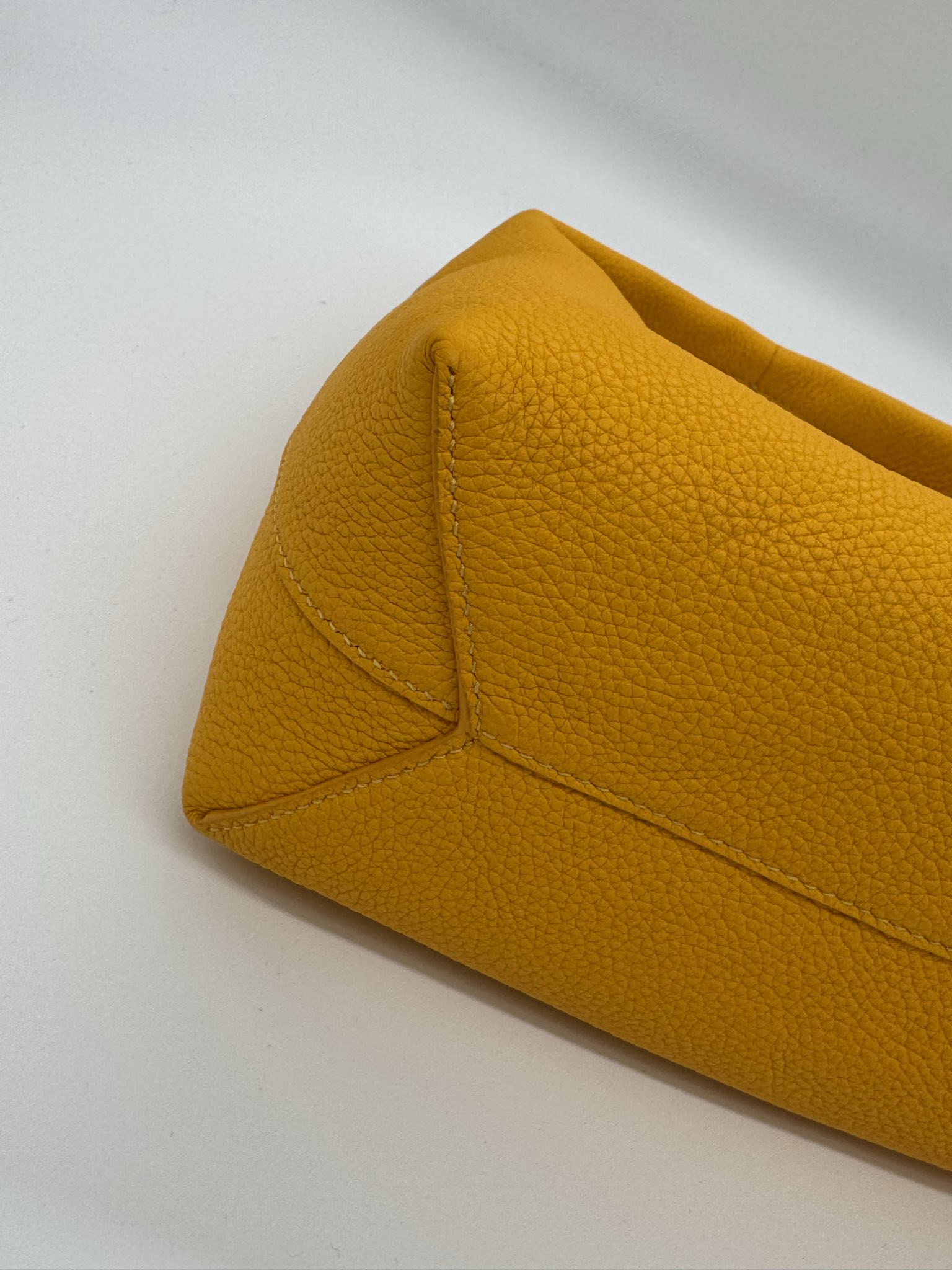 Torebka Schiaparelli MINI SOUFFLÉ BAG - obrazek 11