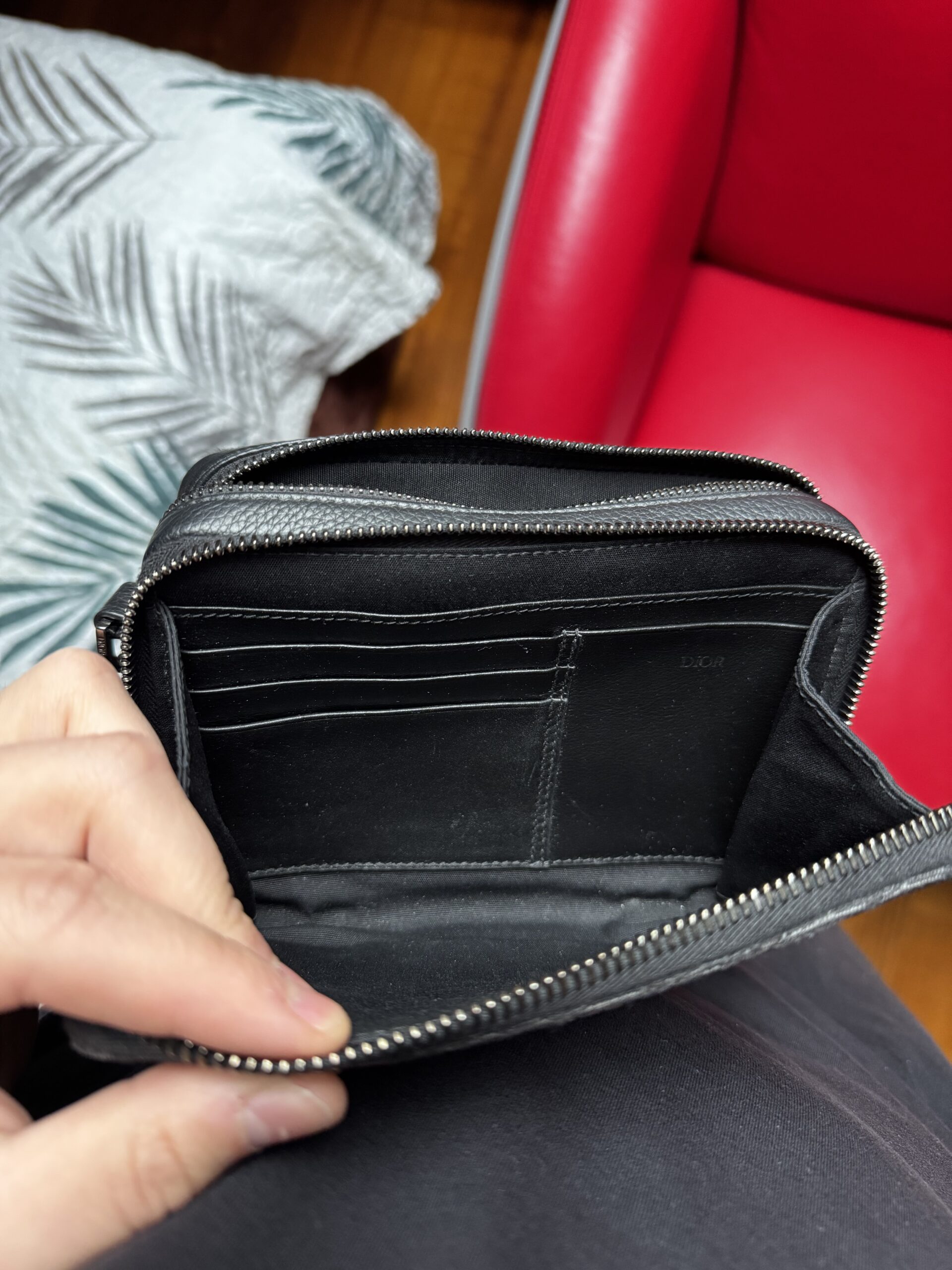 Dior Oblique Zipped Pouch Bag Black - obrazek 10