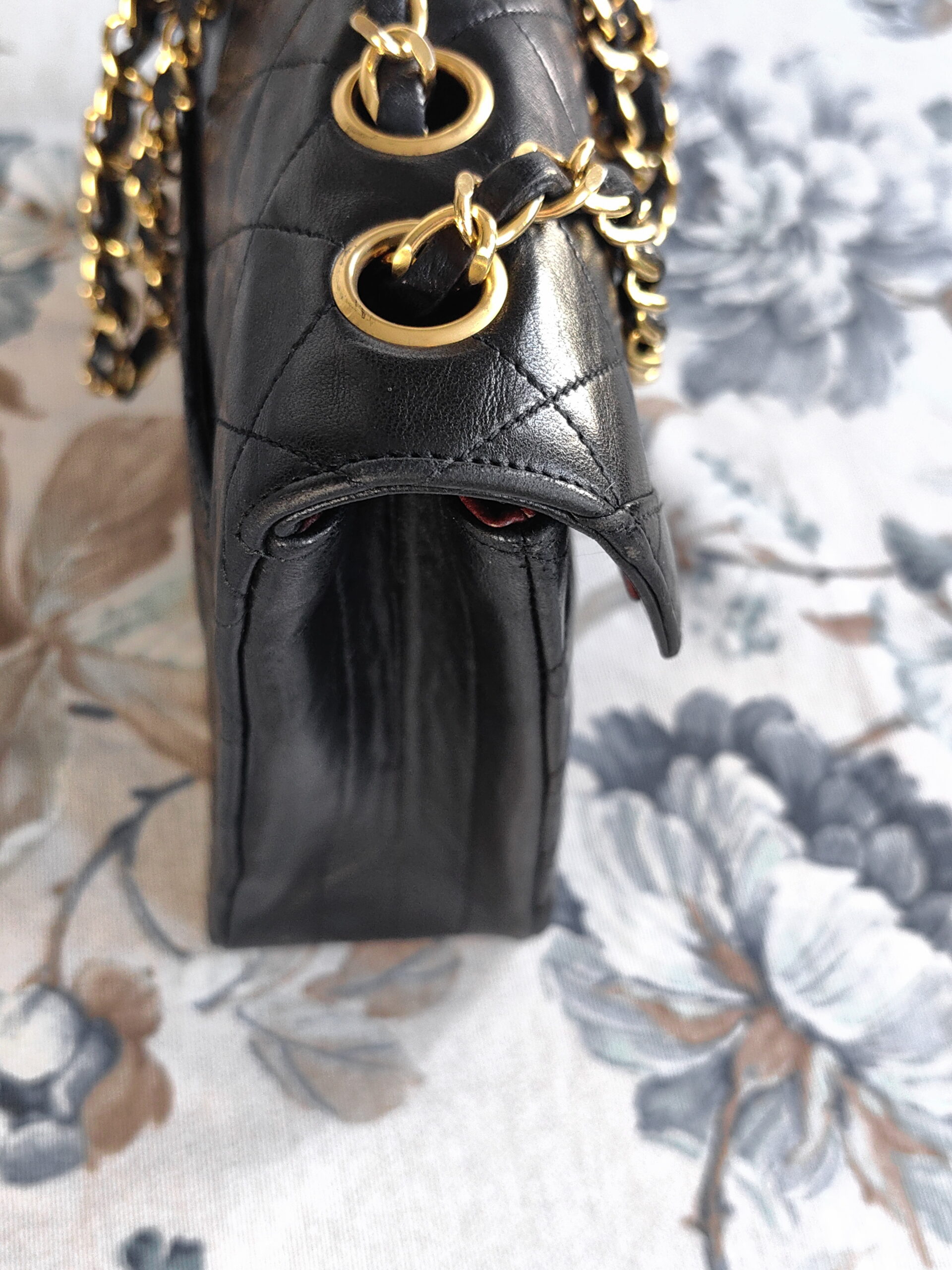 CHANEL medium box flap crossbody bag torebka - obrazek 12