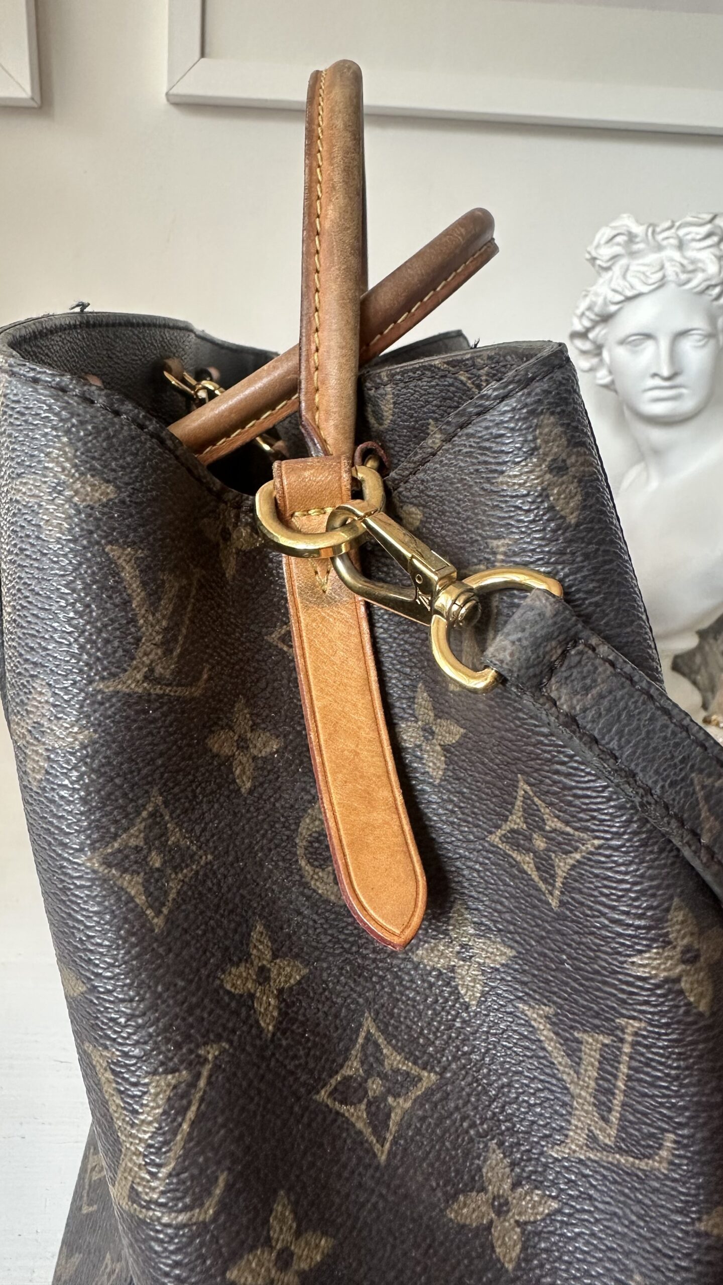 Louis Vuitton Monogram Montaigne Gm torebka - obrazek 4
