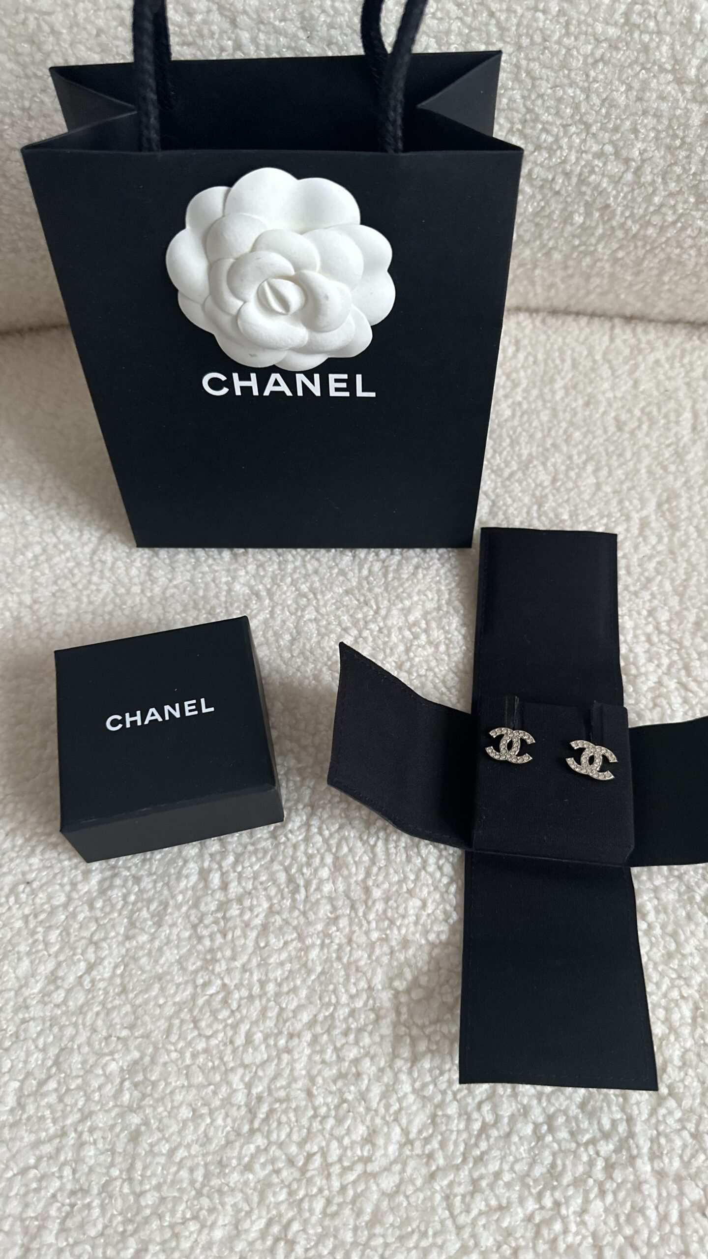 Chanel kolczyki szampańskie złoto kryształki