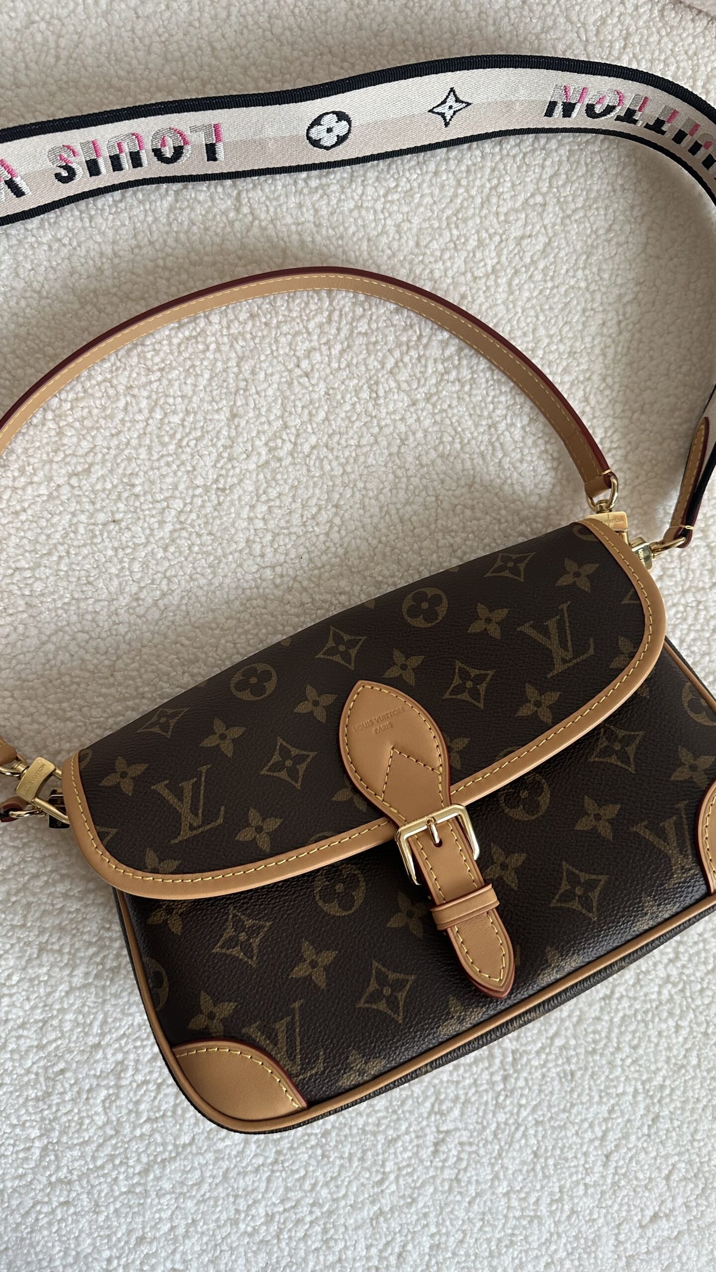 Louis Vuitton monogram diane nową kopertową torebka z paskiem - obrazek 4