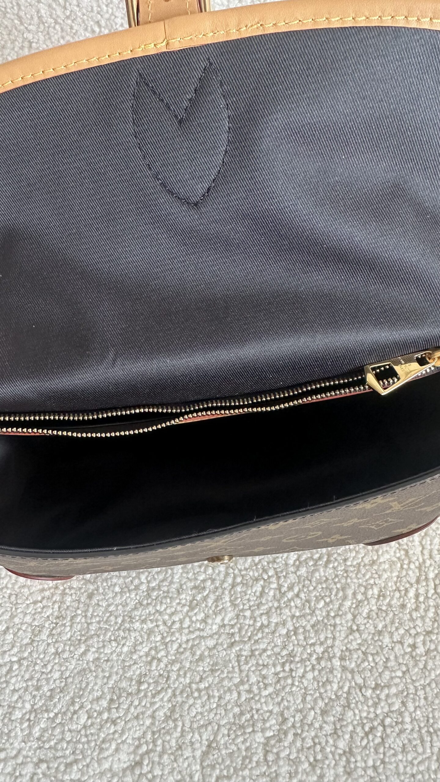 Louis Vuitton monogram diane nową kopertową torebka z paskiem - obrazek 7