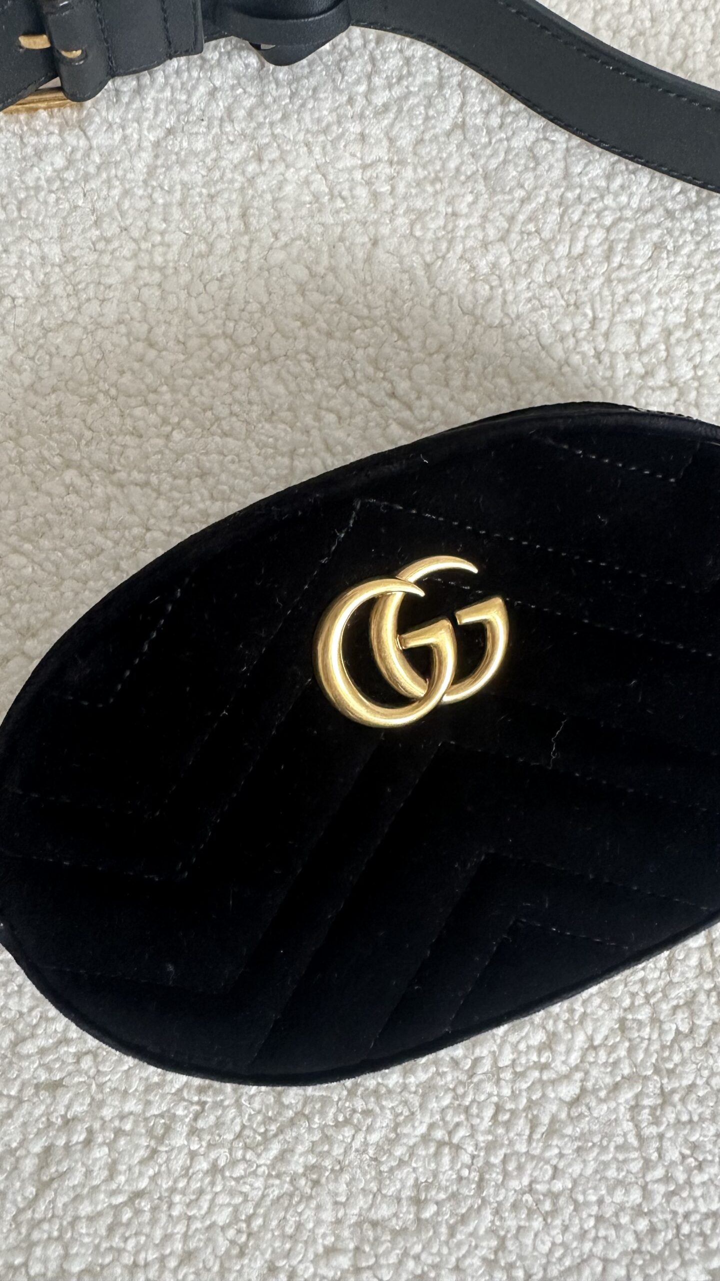 Gucci welurowe czarna nerka - obrazek 3