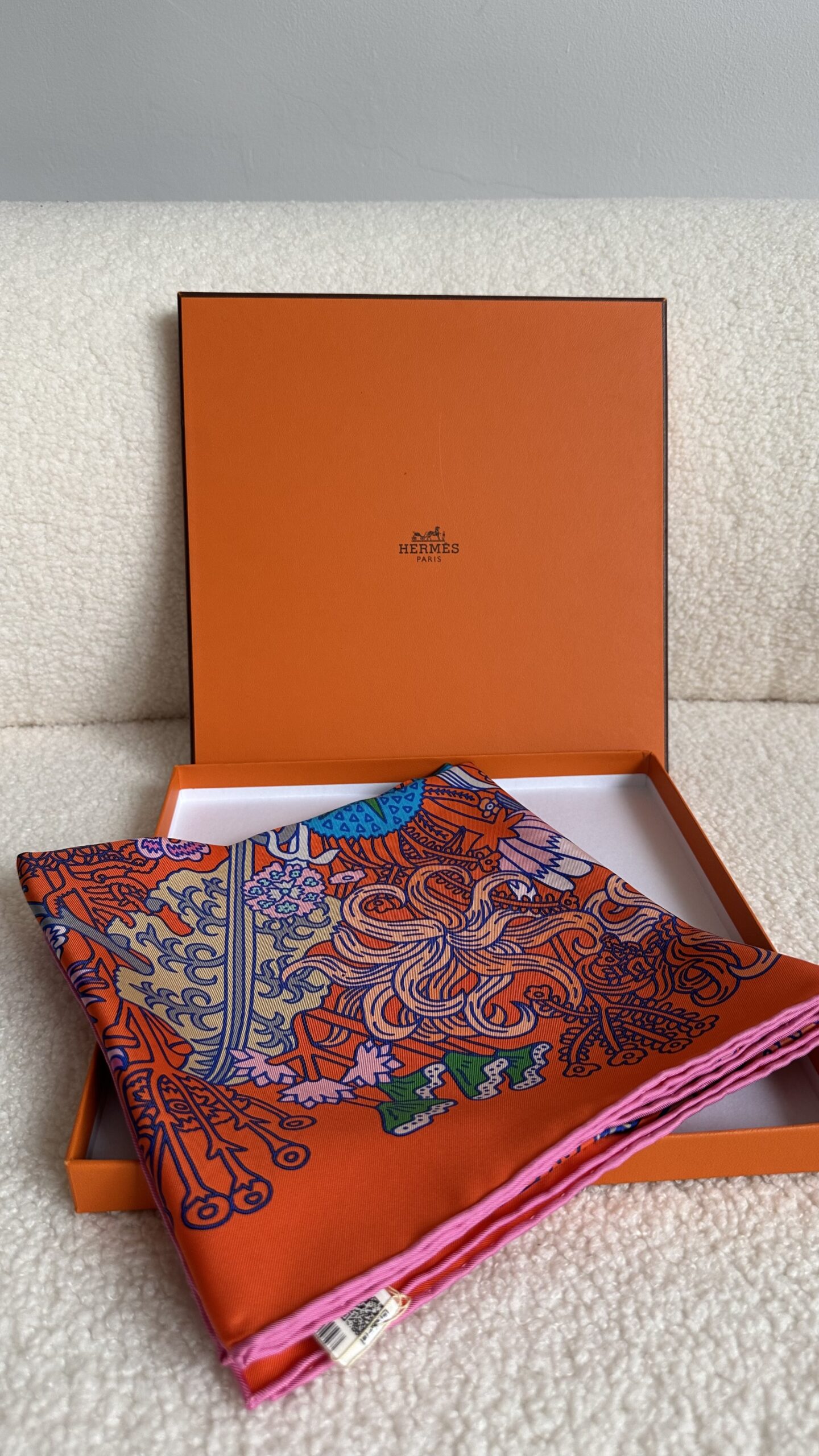Hermes apaszka jedwabna chusta