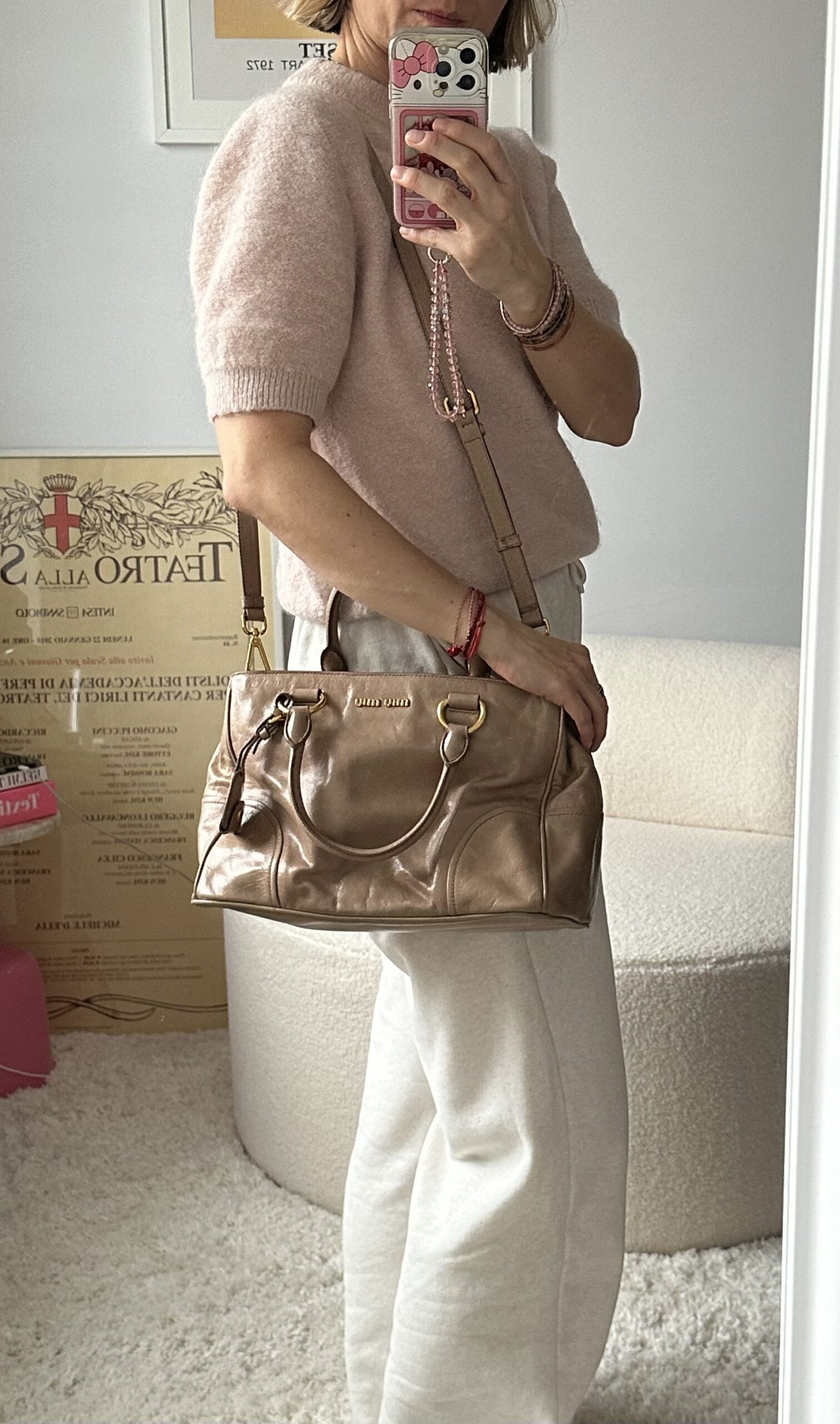 Miu Miu bezowa torebka na ramię i do ręki - obrazek 12