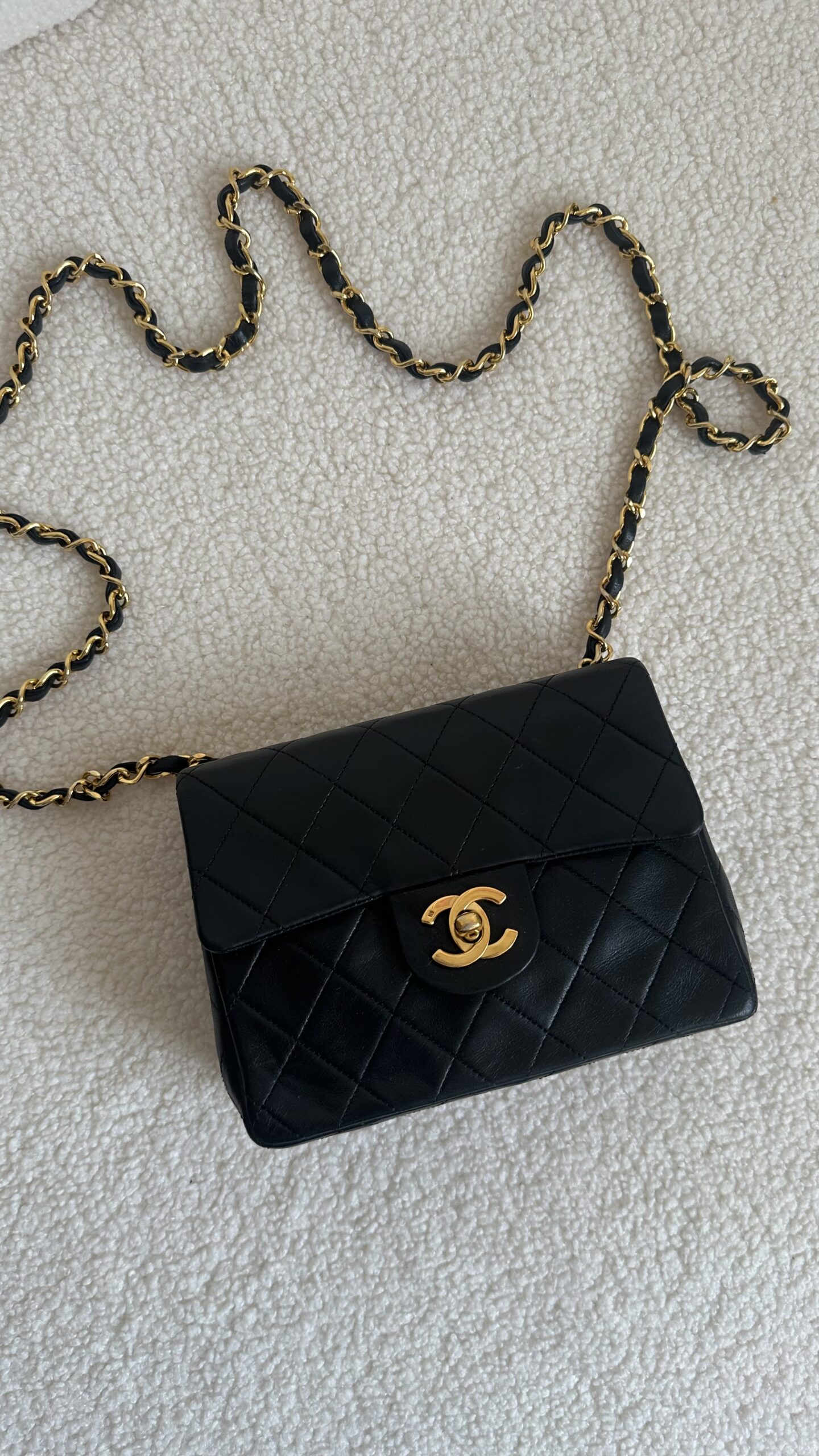 Chanel Classic Mini Square flap czarna mała torebka