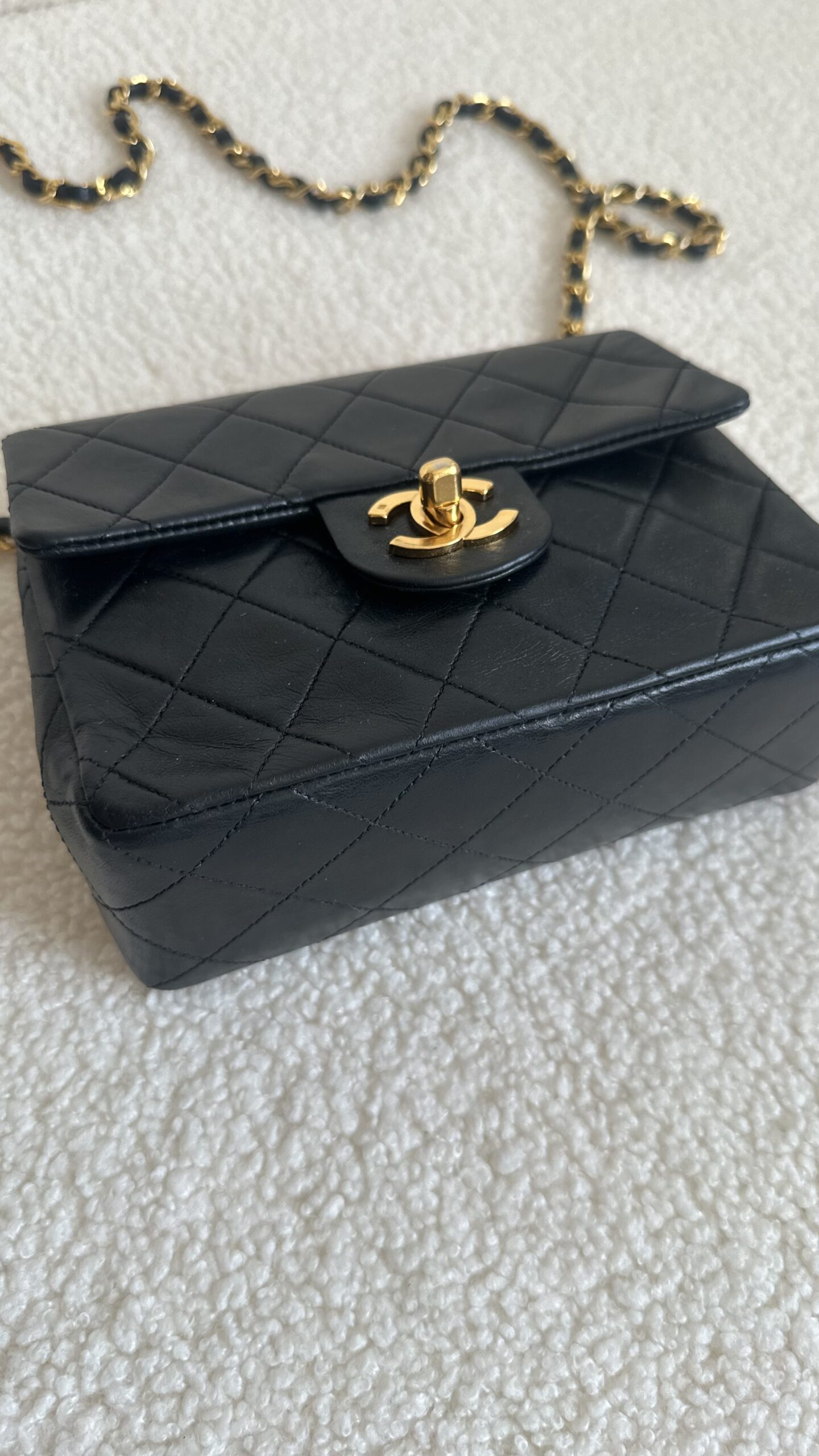 Chanel Classic Mini Square flap czarna mała torebka - obrazek 6