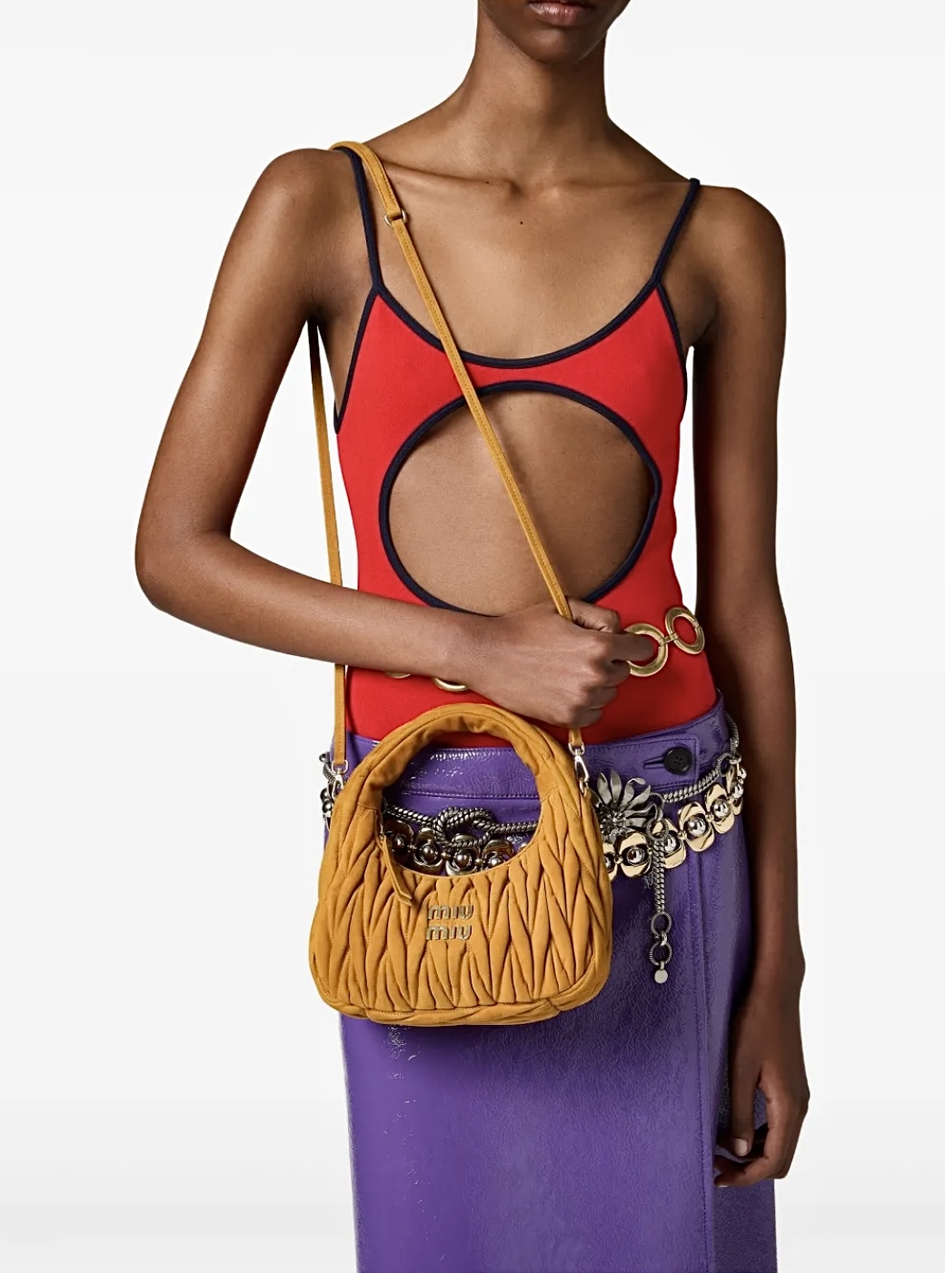 MIU MIU Wander Small Matelassè Suede Bag - torebka - obrazek 16