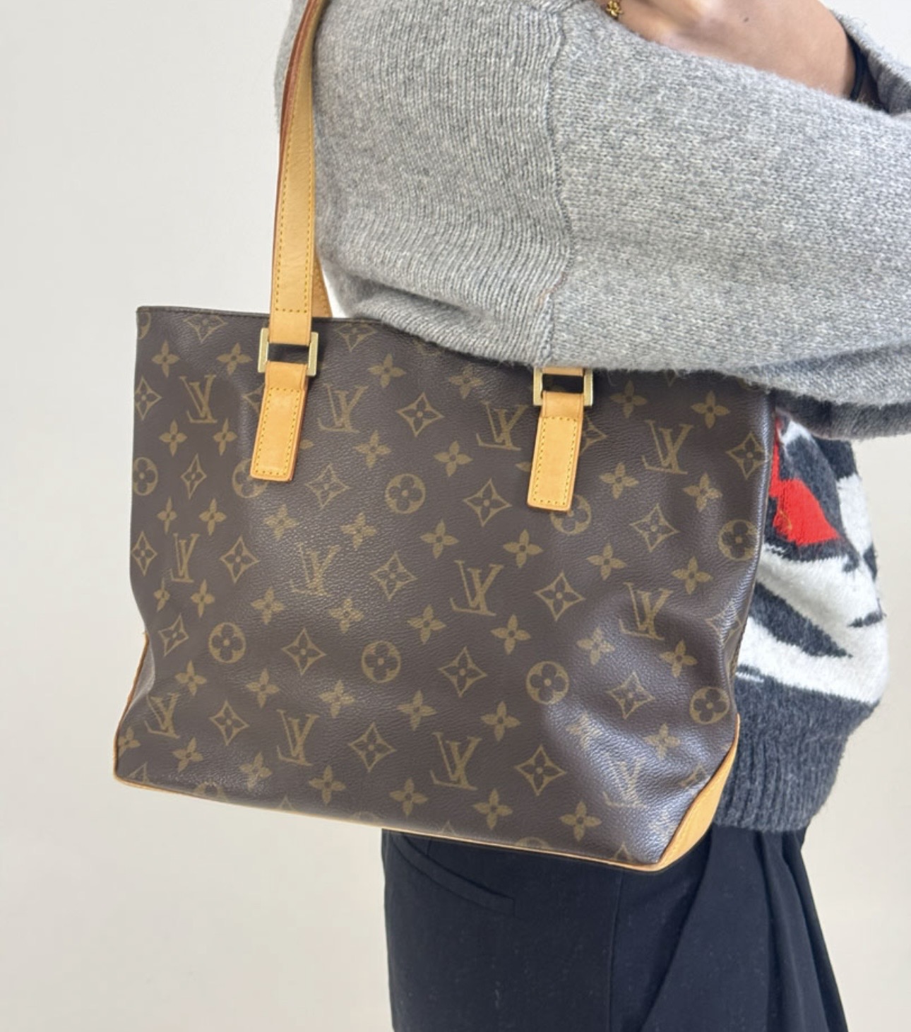 Louis Vuitton Cabas Piano PM - obrazek 12