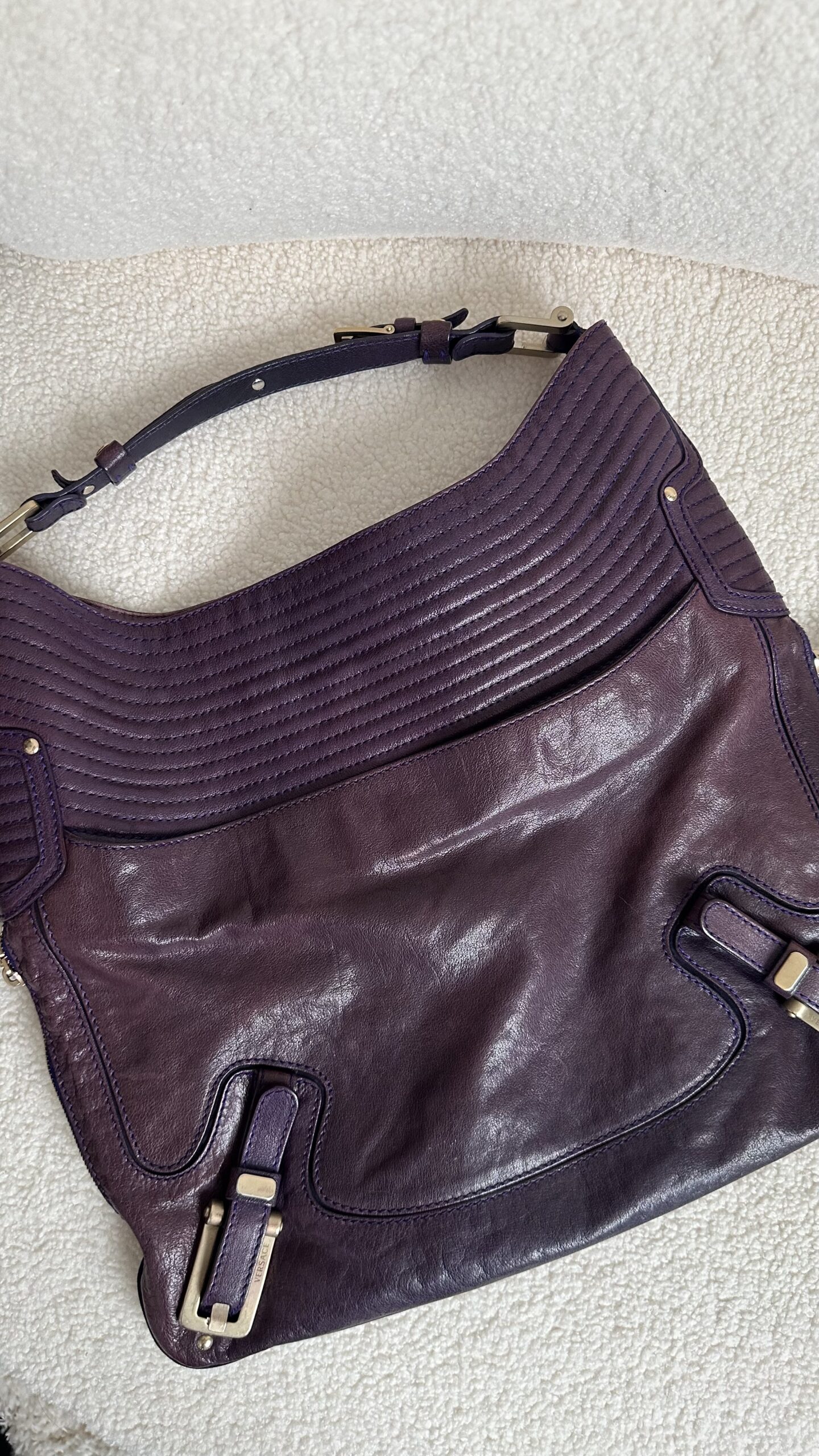 Versace fioletowa skórzana torebka Vintage