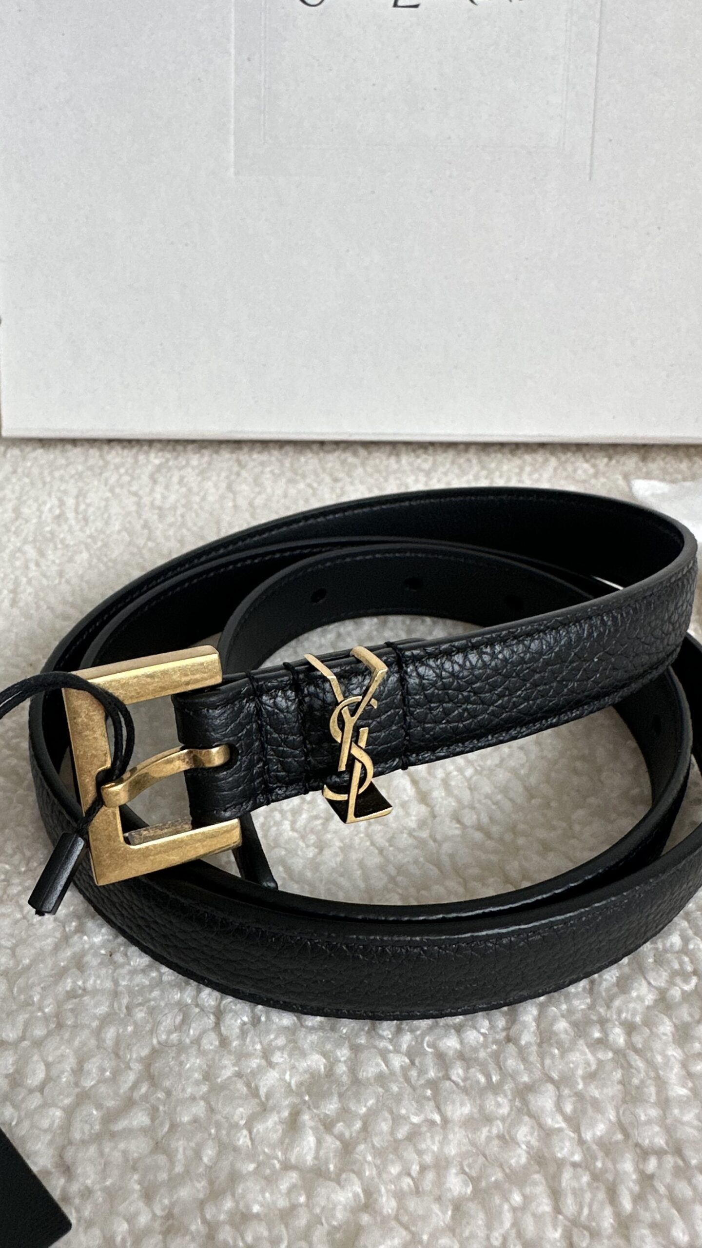 Saint Laurent cassandre belt czarno klasyczny pasek ysl - obrazek 3