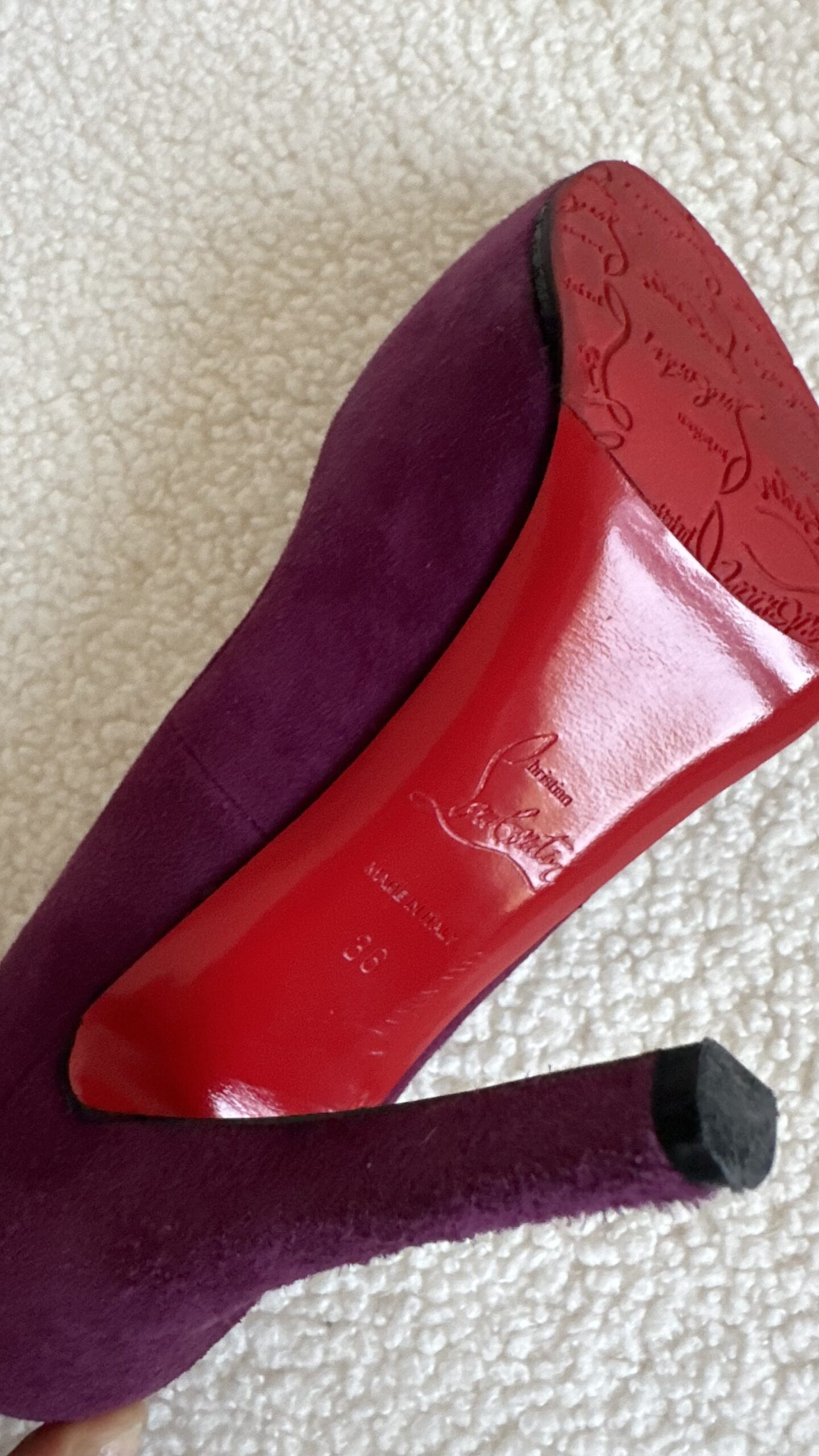 christian louboutin klasyczne czółenka 36 fioletowe zamszowe - obrazek 7