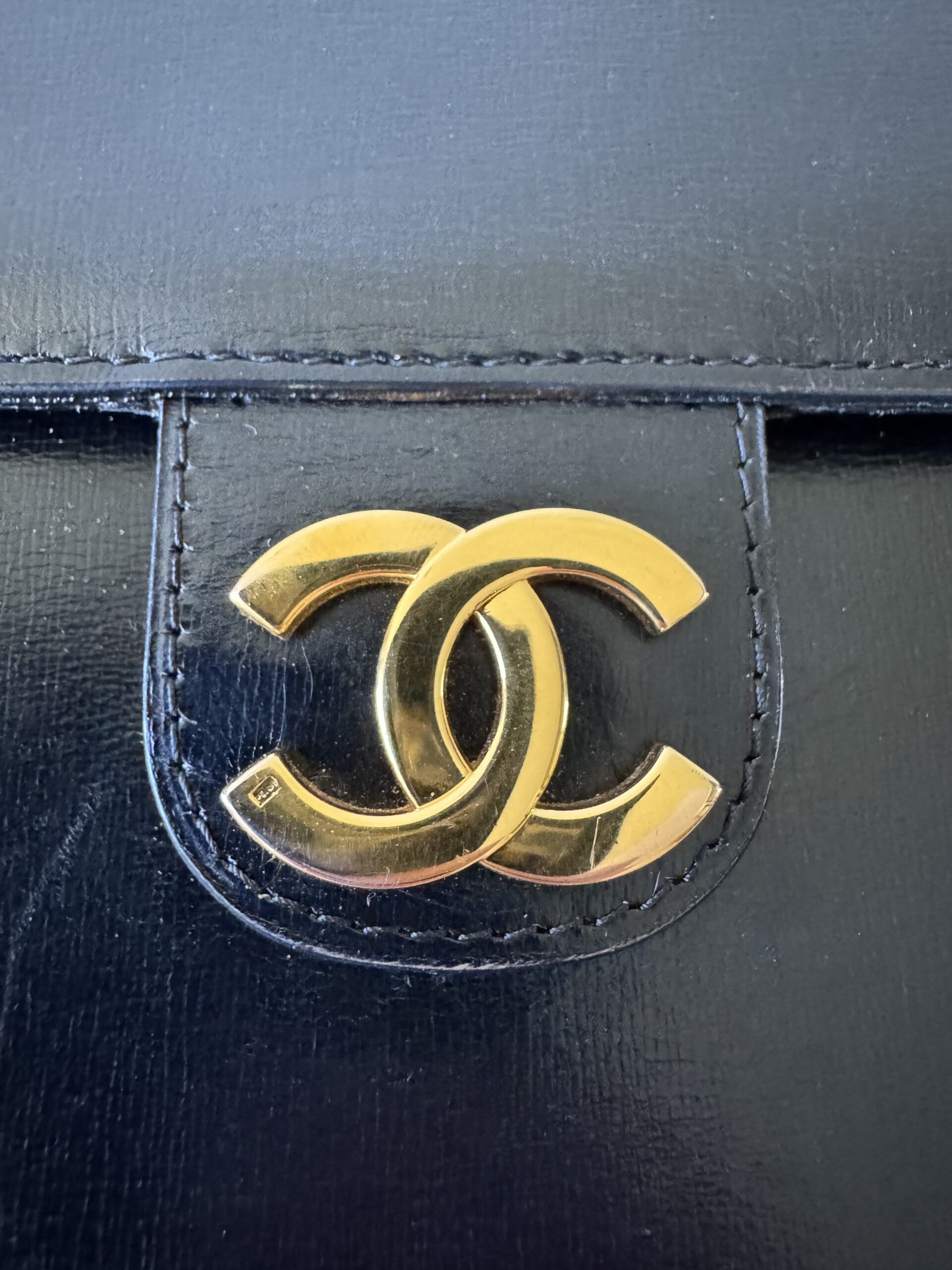 CHANEL Single Flap Bag Vintage Medium Black Box Bag - torebka - obrazek 7