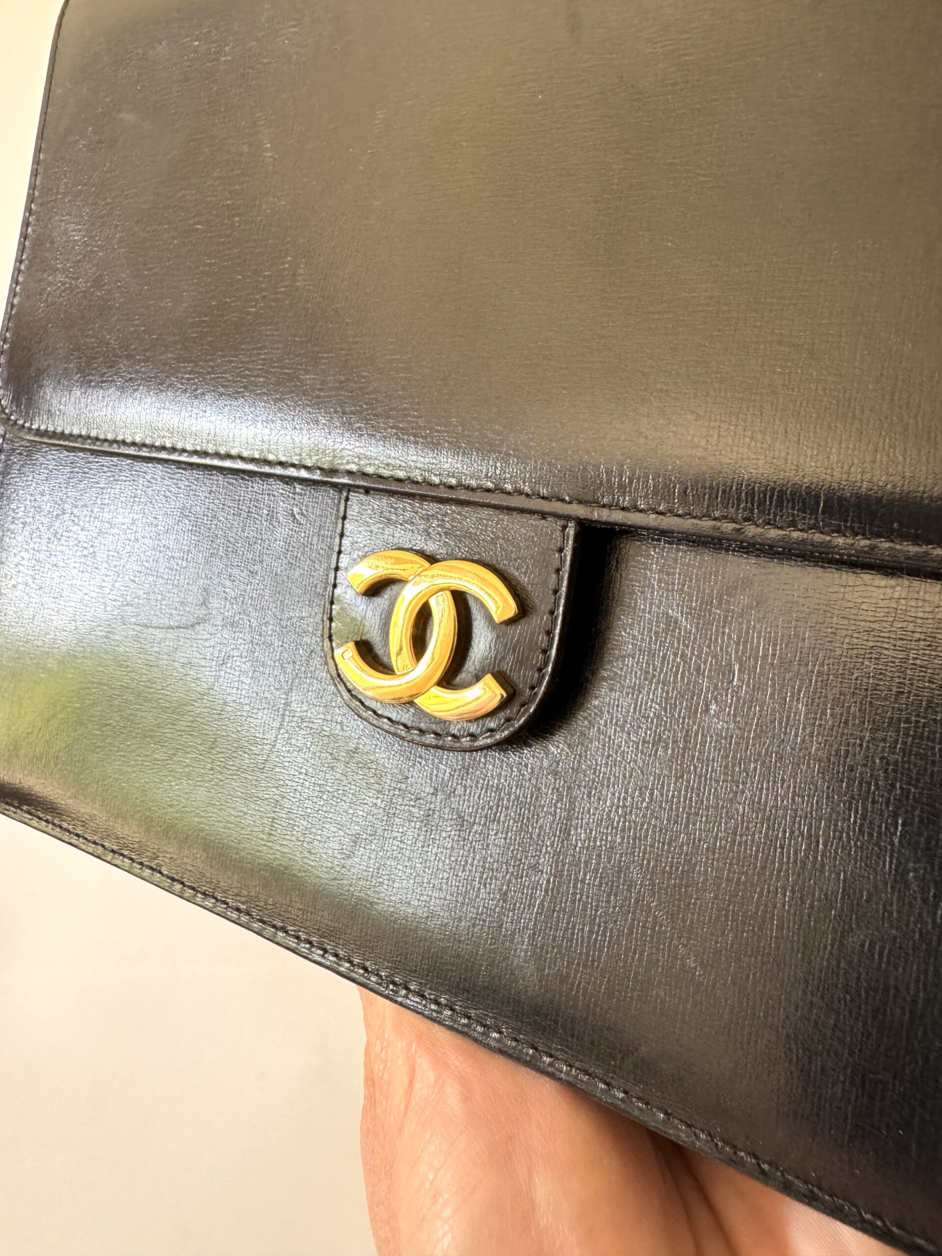 CHANEL Single Flap Bag Vintage Medium Black Box Bag - torebka - obrazek 16