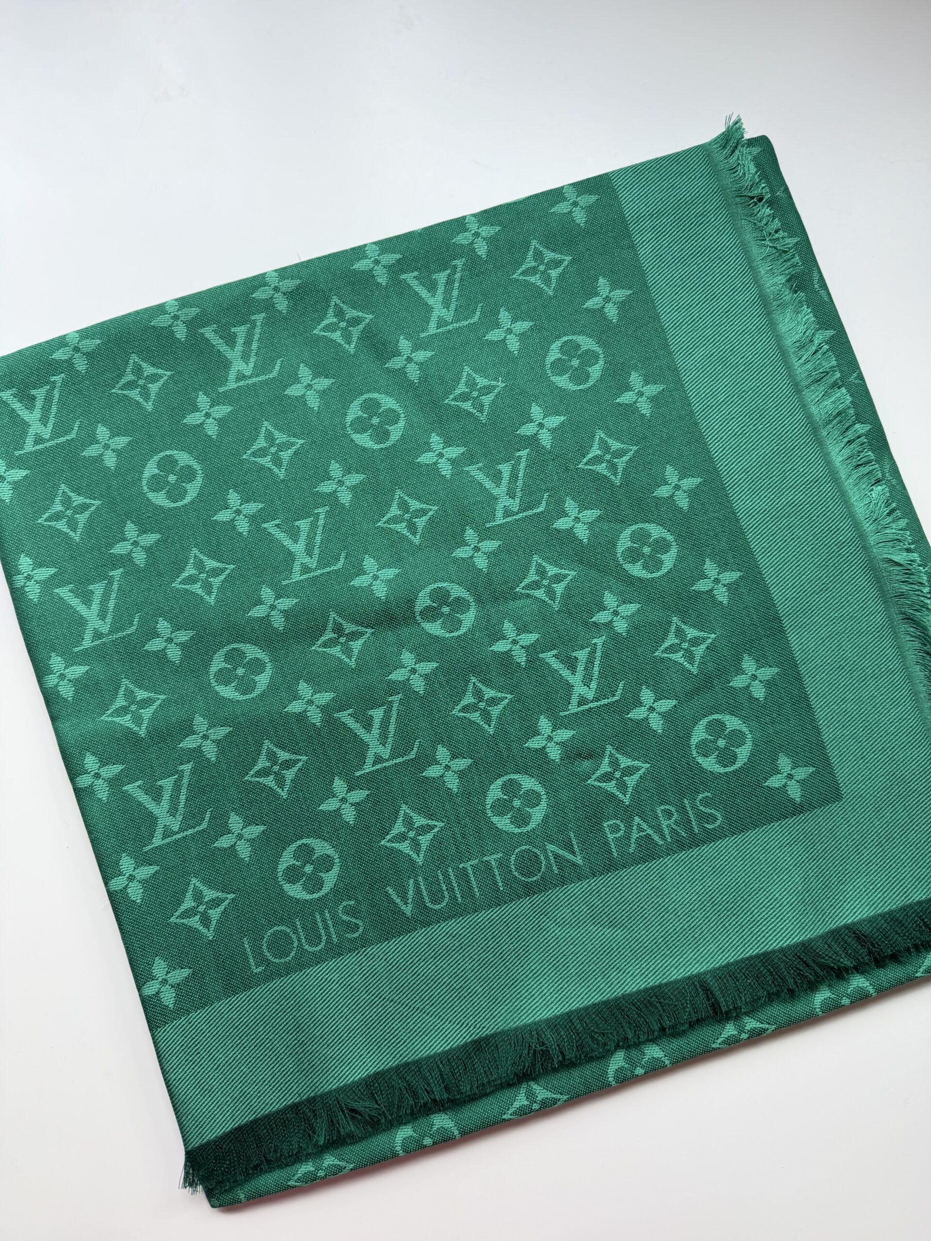 Louis Vuitton szmaragdowy szal chusta wełna i jedwab - obrazek 3