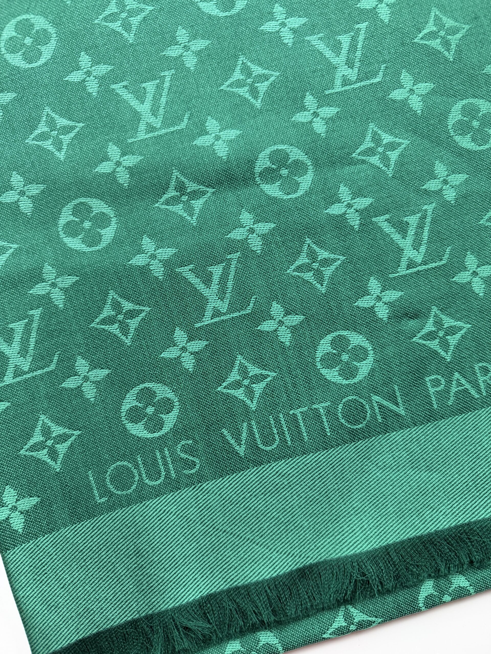 Louis Vuitton szmaragdowy szal chusta wełna i jedwab - obrazek 4