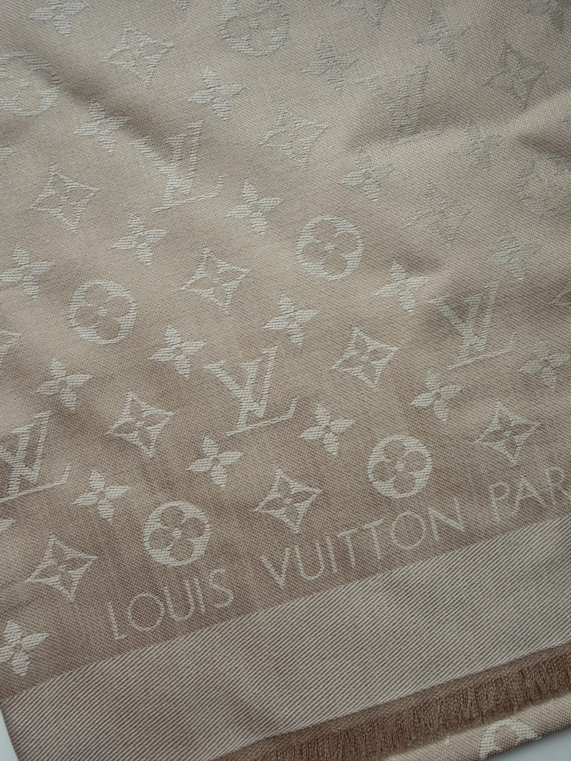 Louis Vuitton budyniowa chusta szal wełna i jedwab - obrazek 2