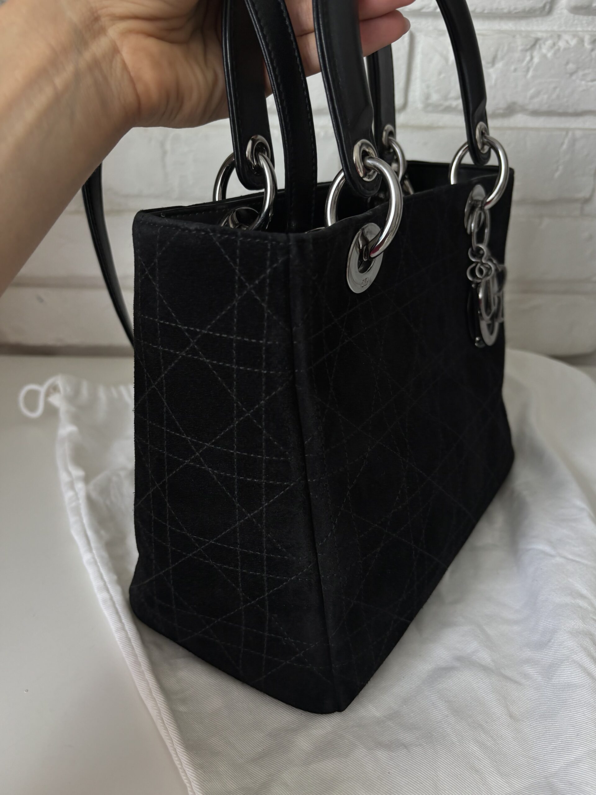 Torebka lady dior medium z paskiem i workiem - obrazek 13