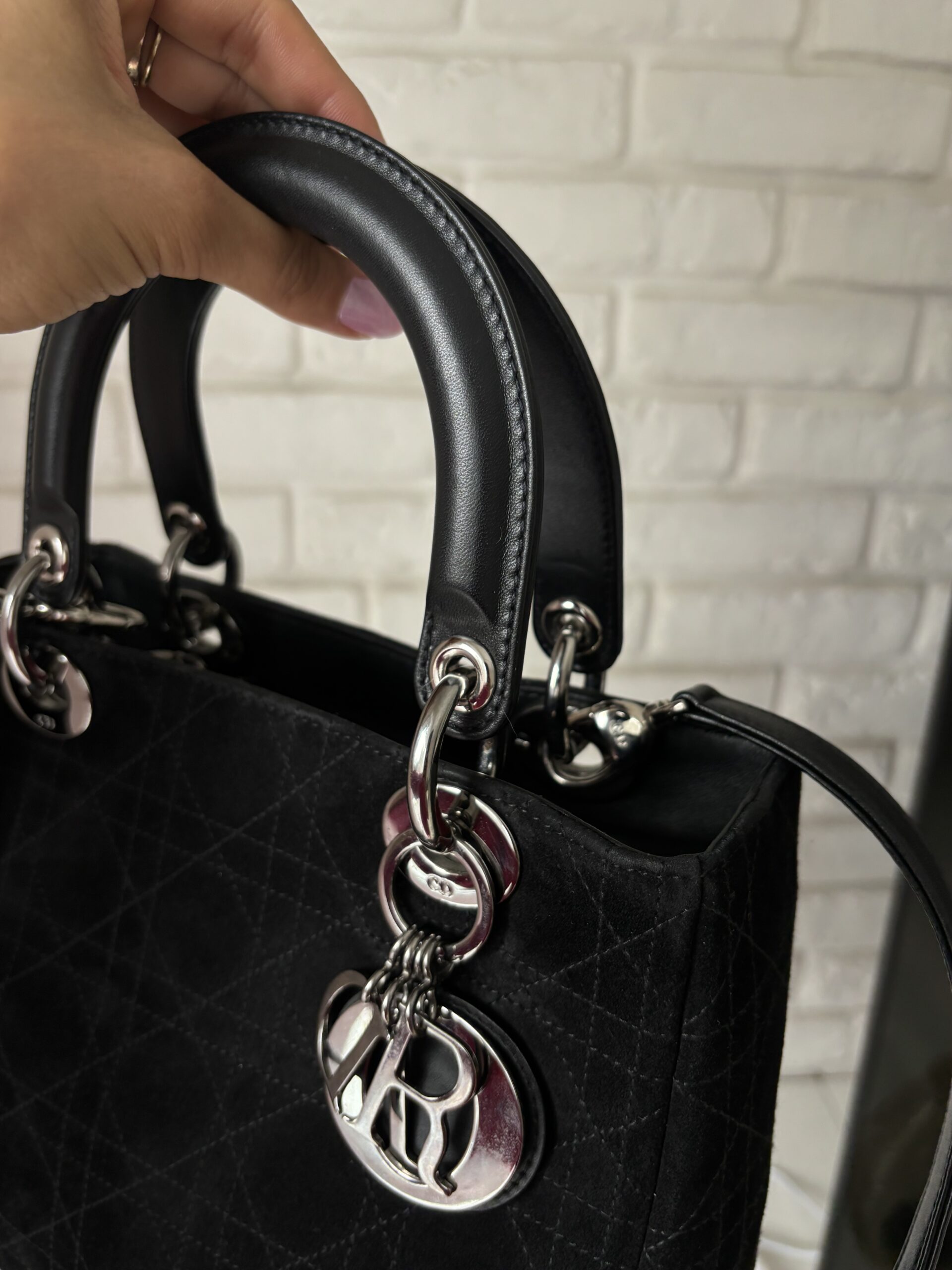Torebka lady dior medium z paskiem i workiem - obrazek 9