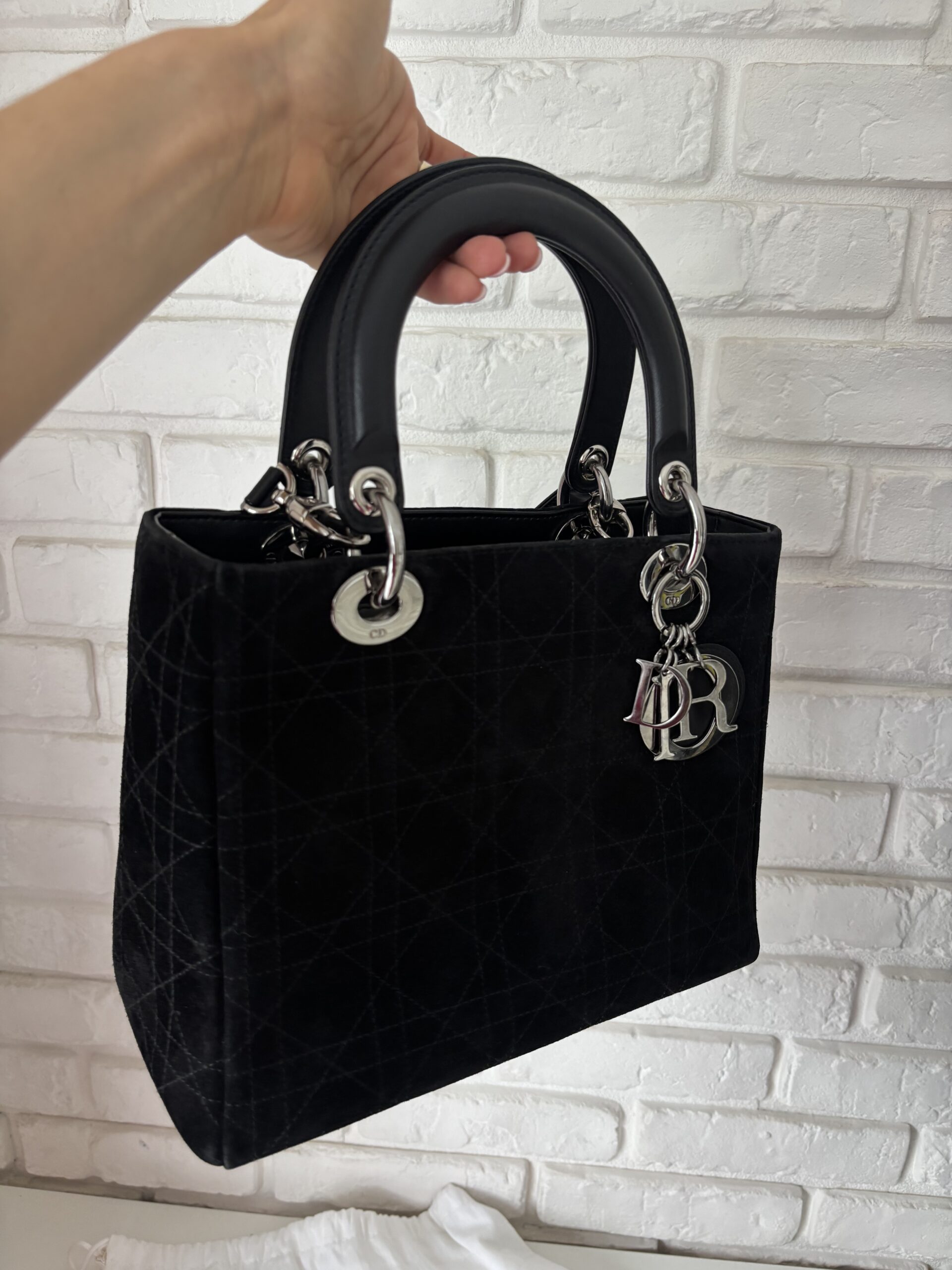 Torebka lady dior medium z paskiem i workiem - obrazek 3