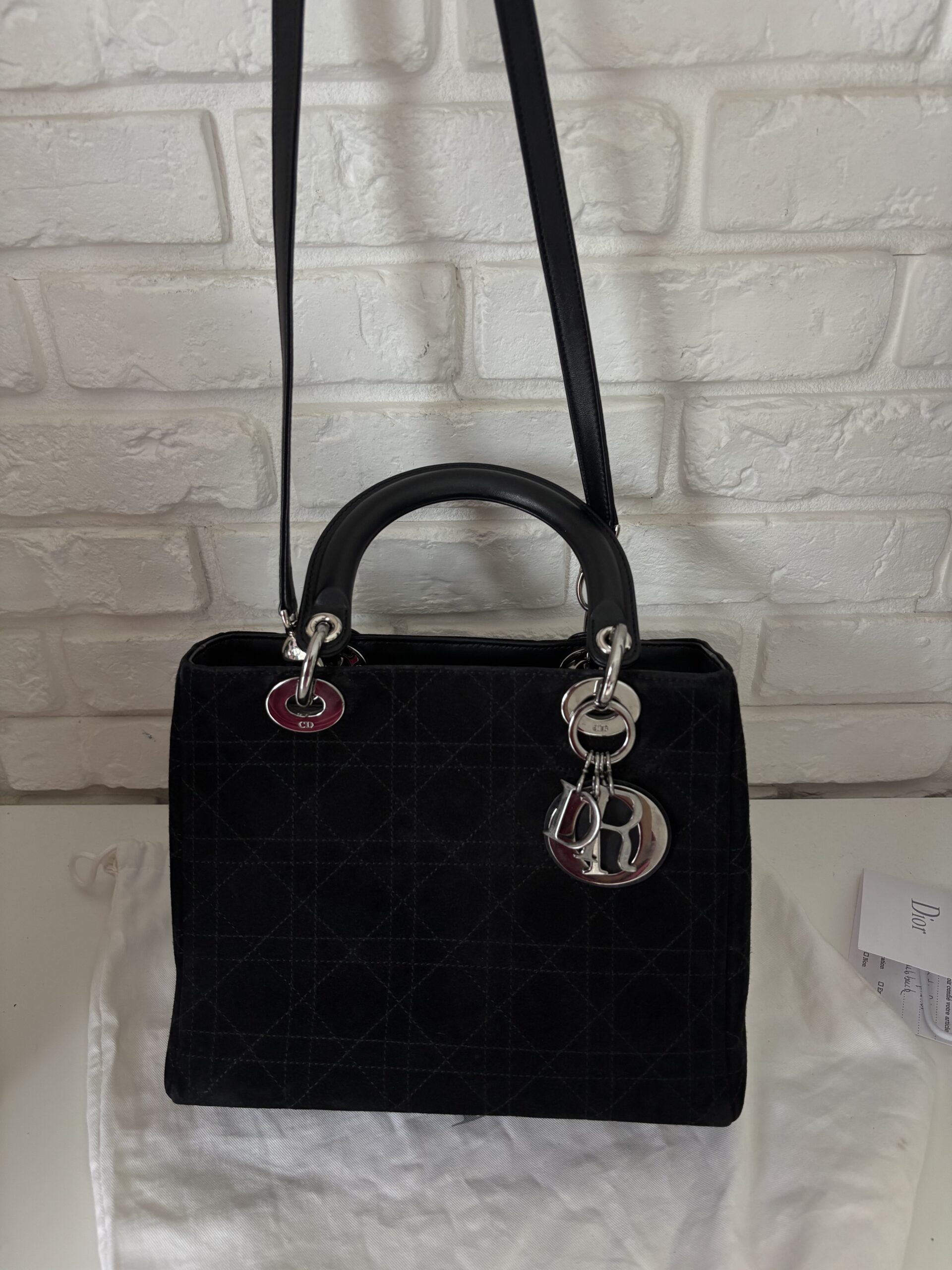 Torebka lady dior medium z paskiem i workiem - obrazek 19