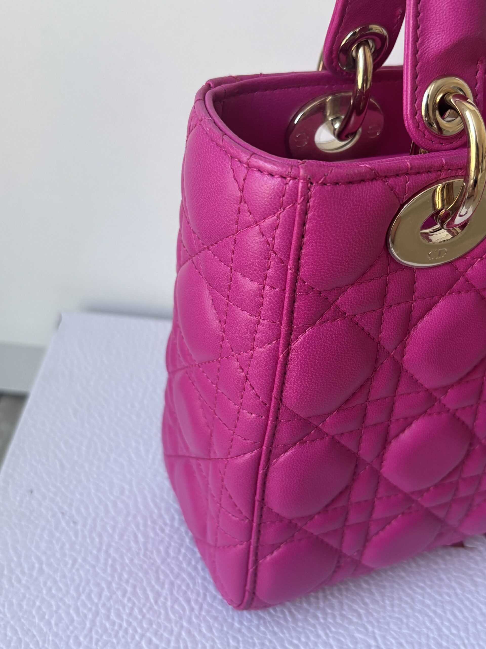 Torebka dior lady dior small szeroki pasek z przypinkami - obrazek 12