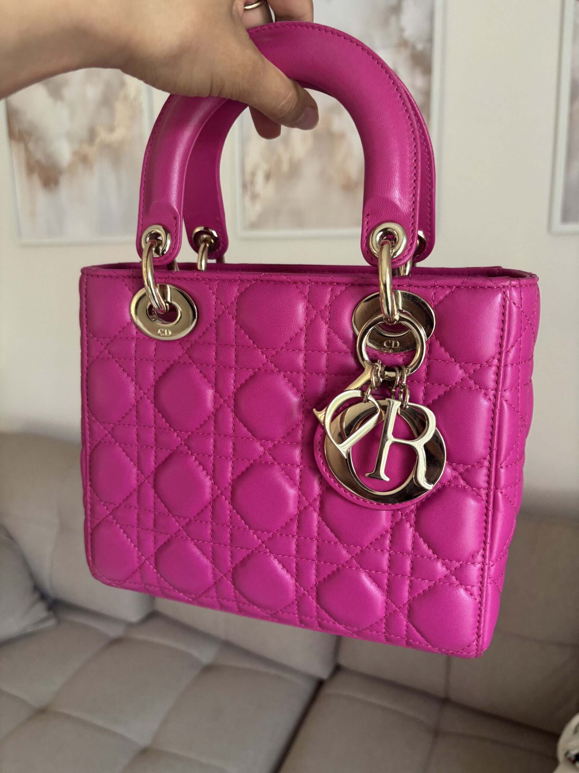 Torebka dior lady dior small szeroki pasek z przypinkami - obrazek 36