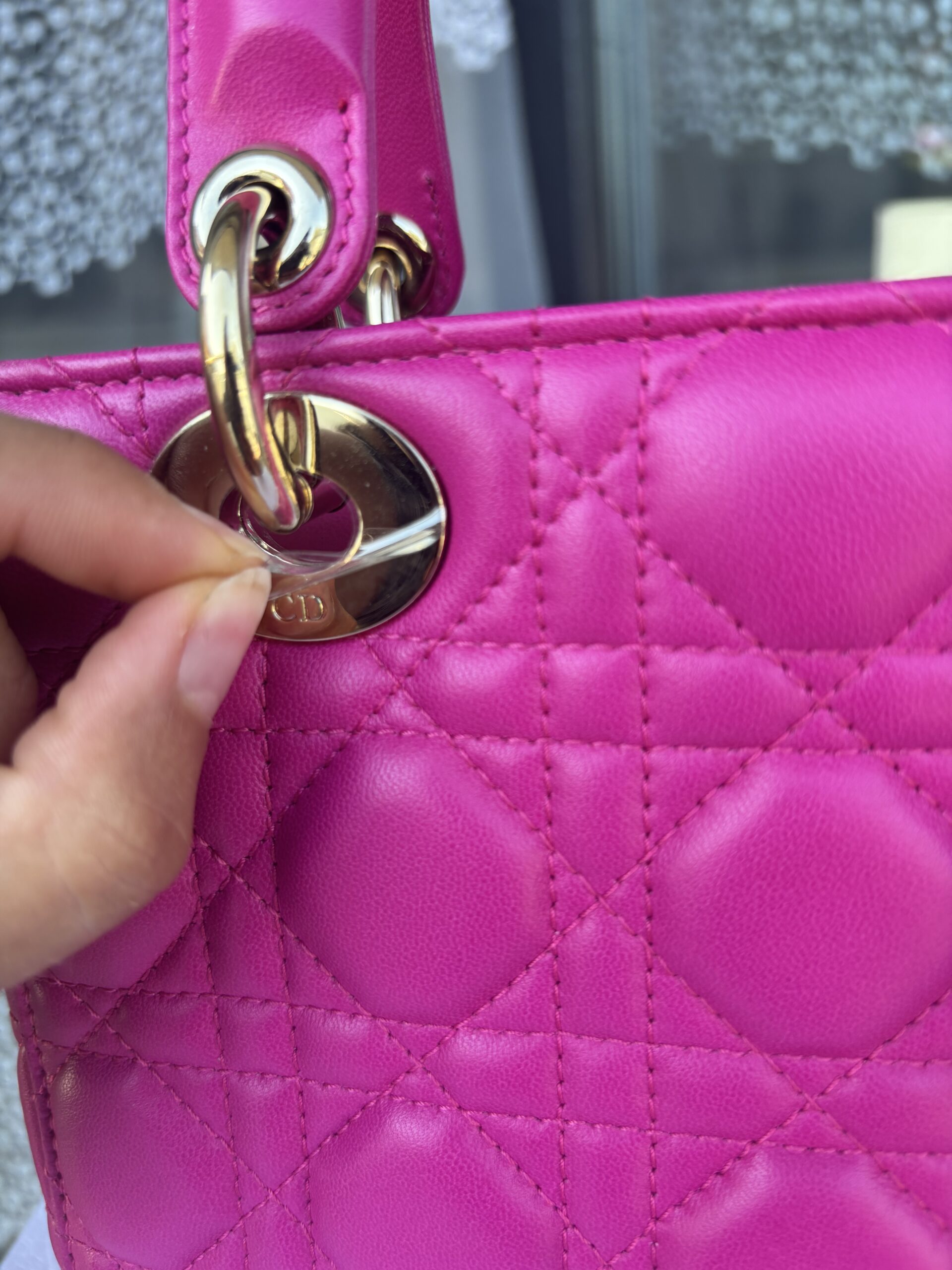 Torebka dior lady dior small szeroki pasek z przypinkami - obrazek 10