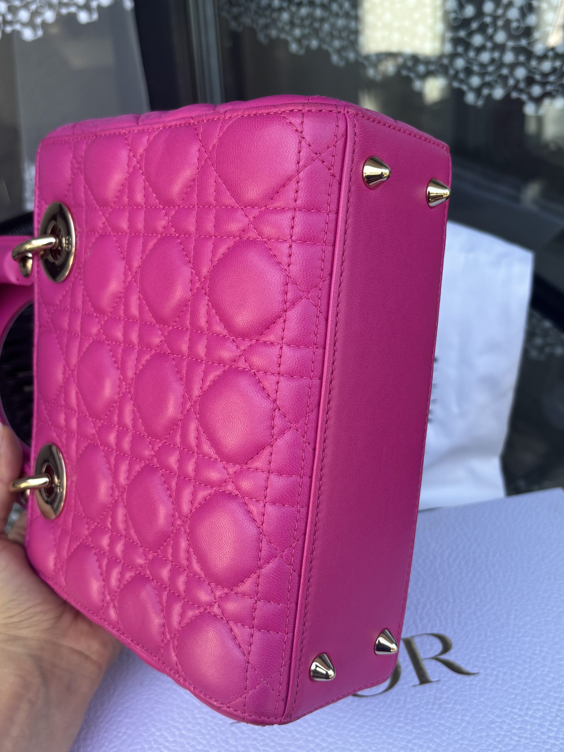 Torebka dior lady dior small szeroki pasek z przypinkami - obrazek 43