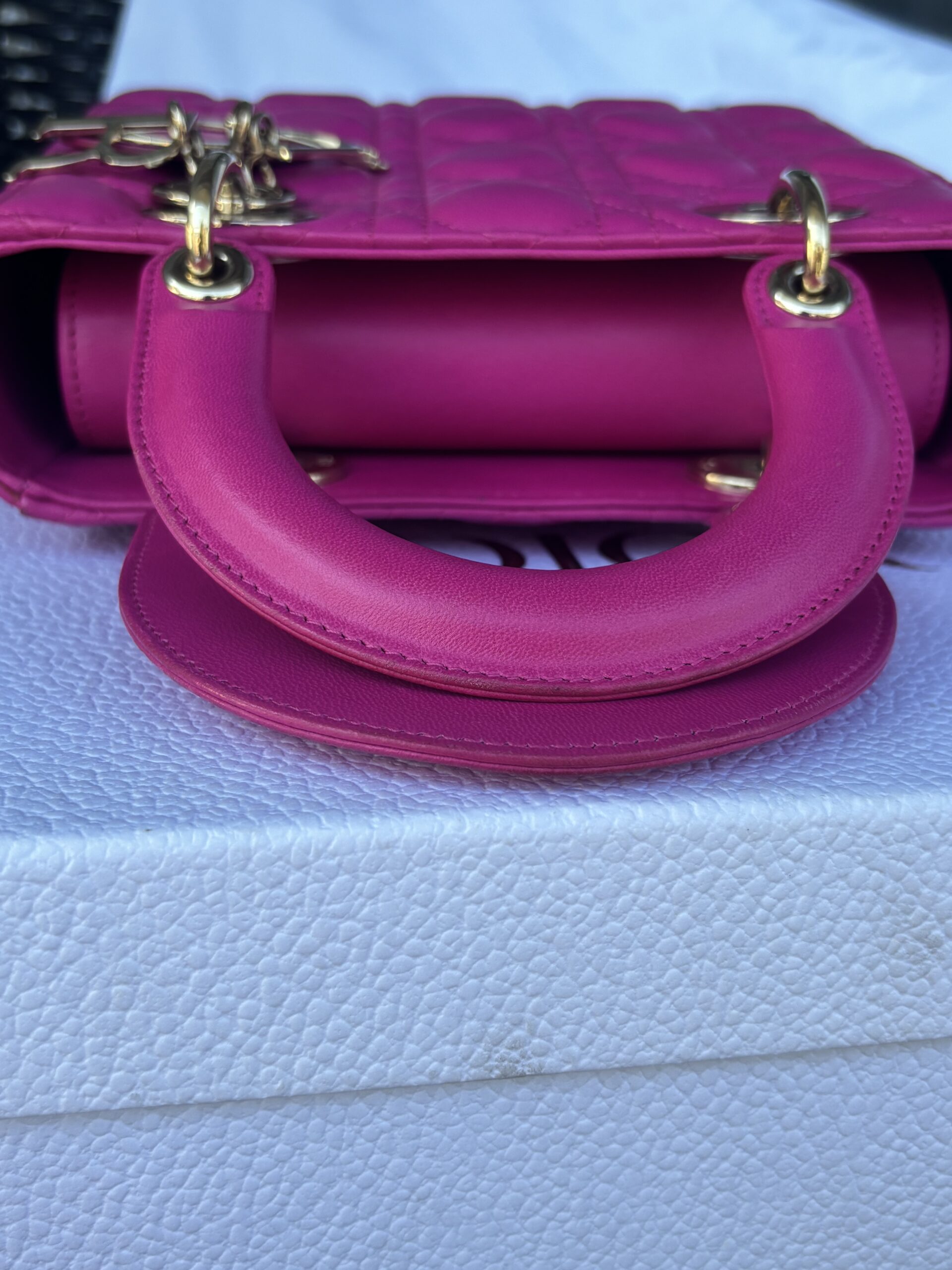 Torebka dior lady dior small szeroki pasek z przypinkami - obrazek 41