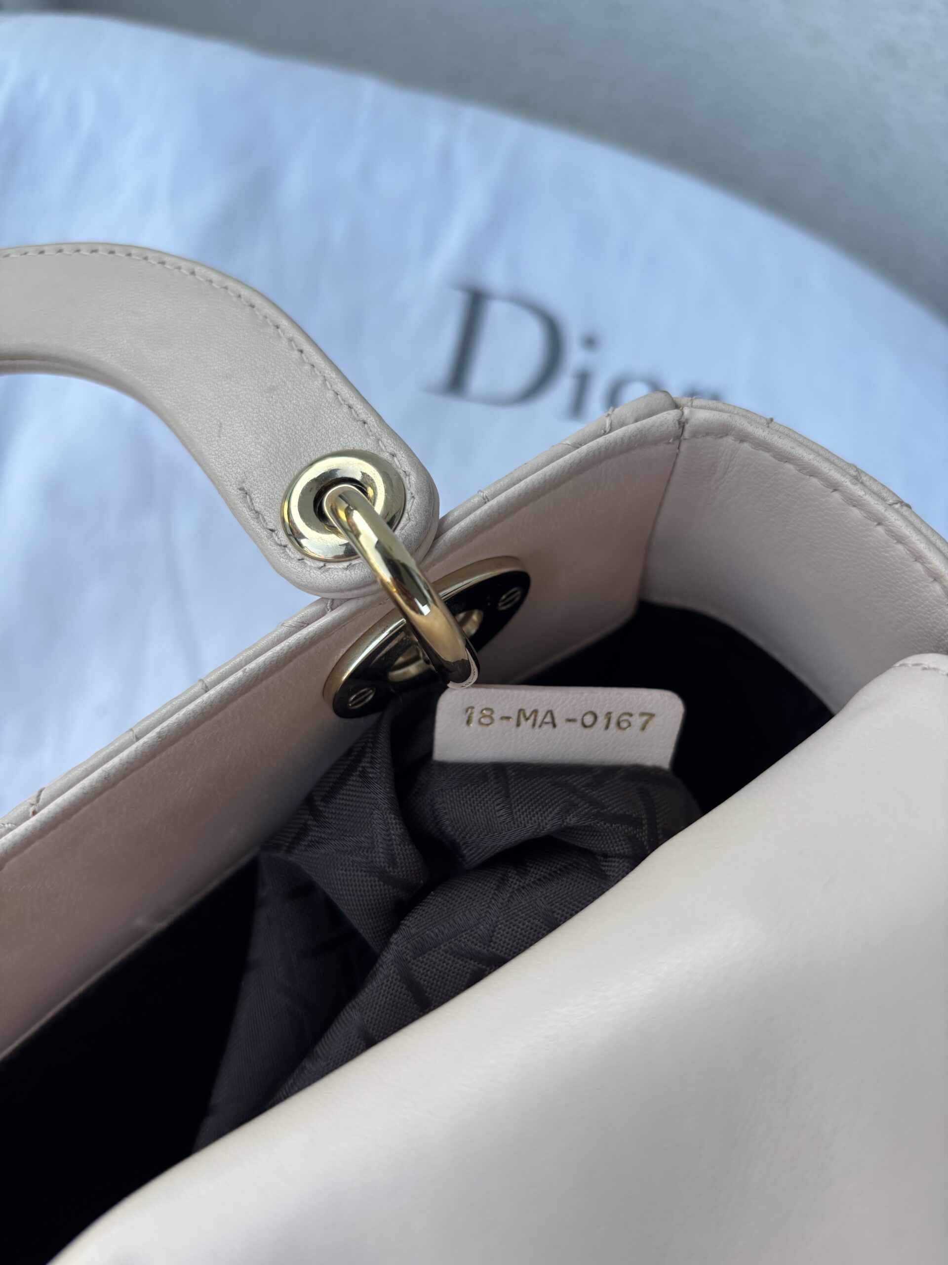 Torebka dior lady dior small szeroki pasek z przypinkami - obrazek 29