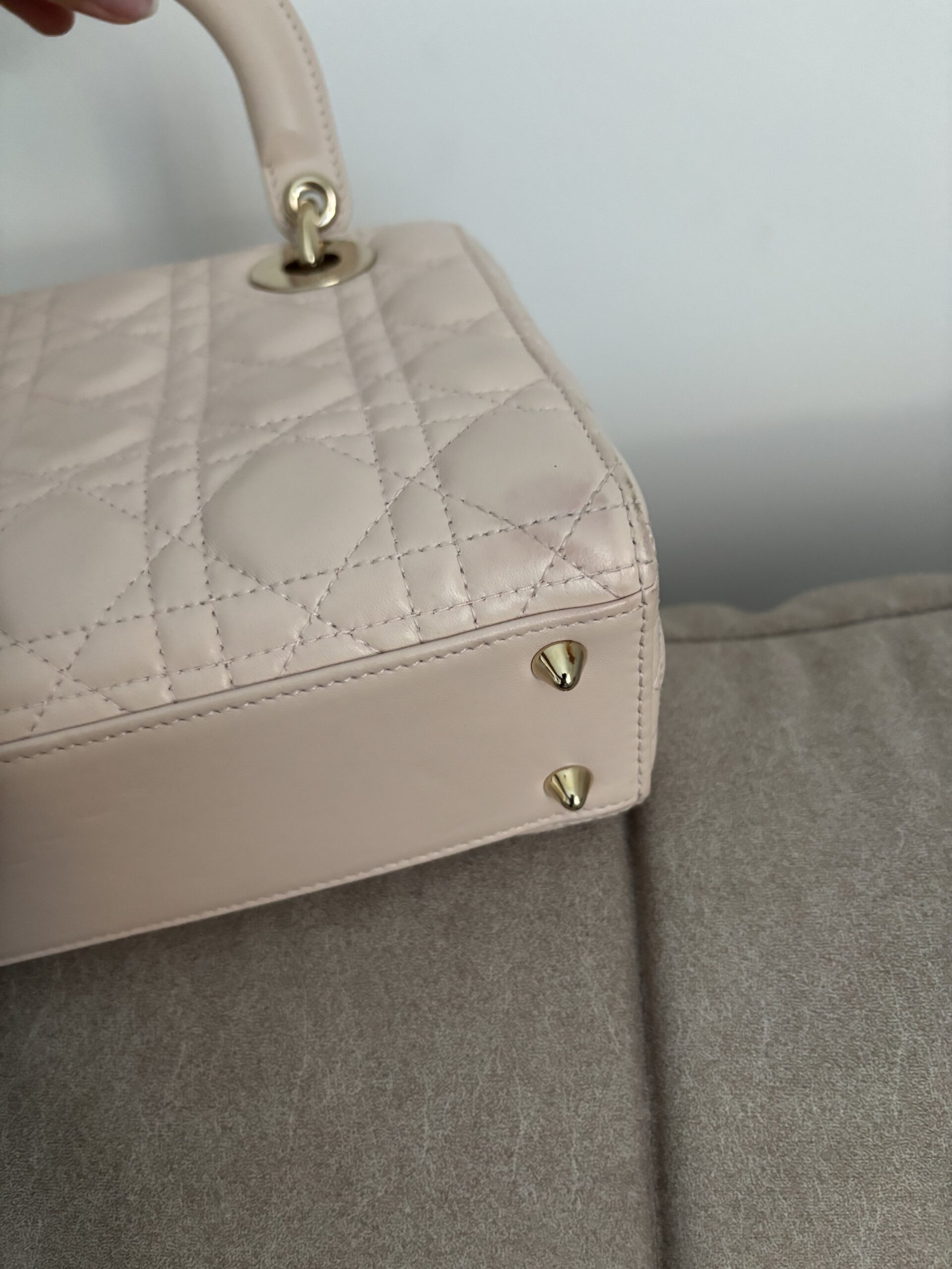 Torebka dior lady dior small szeroki pasek z przypinkami - obrazek 27