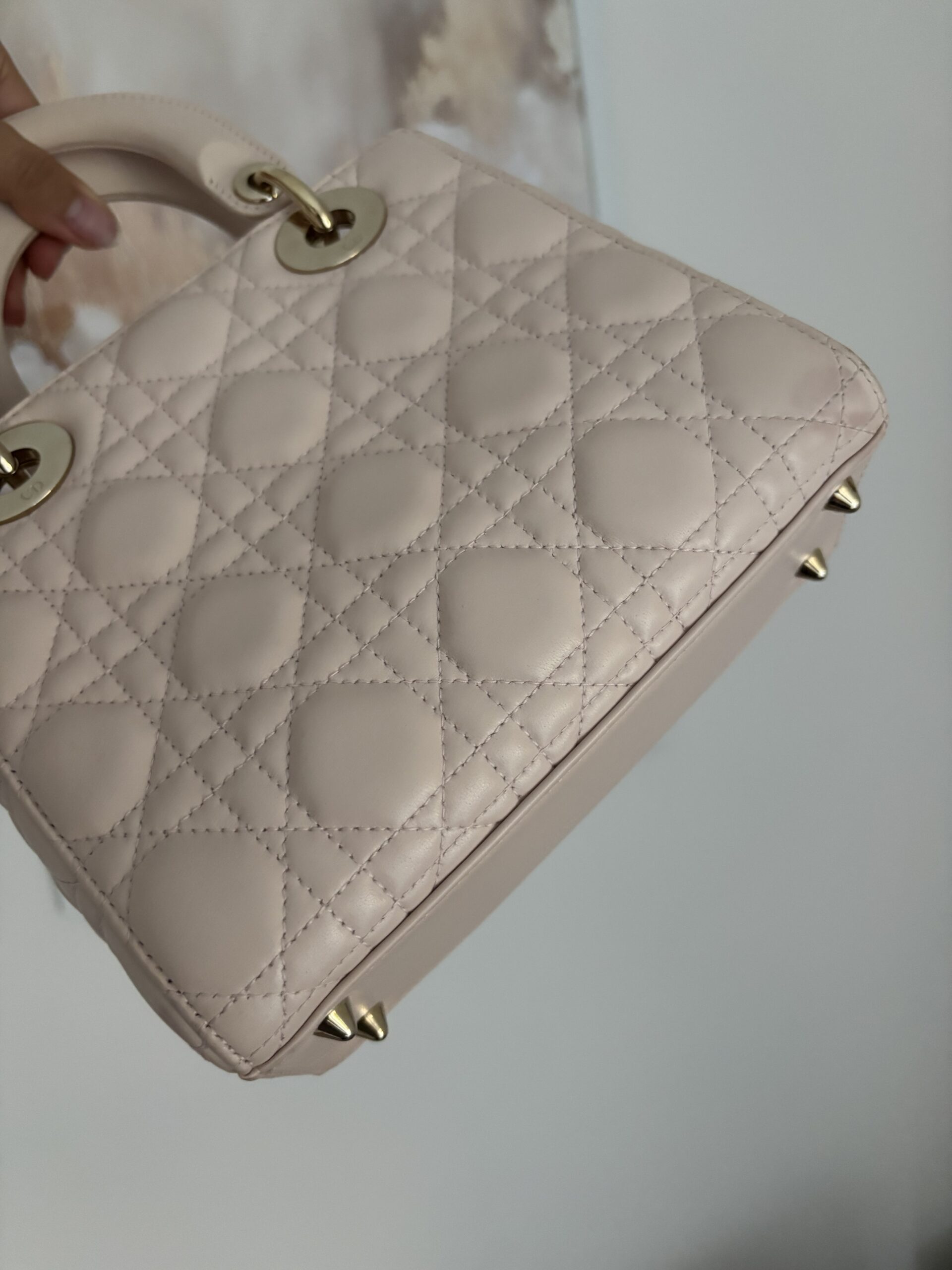 Torebka dior lady dior small szeroki pasek z przypinkami - obrazek 8