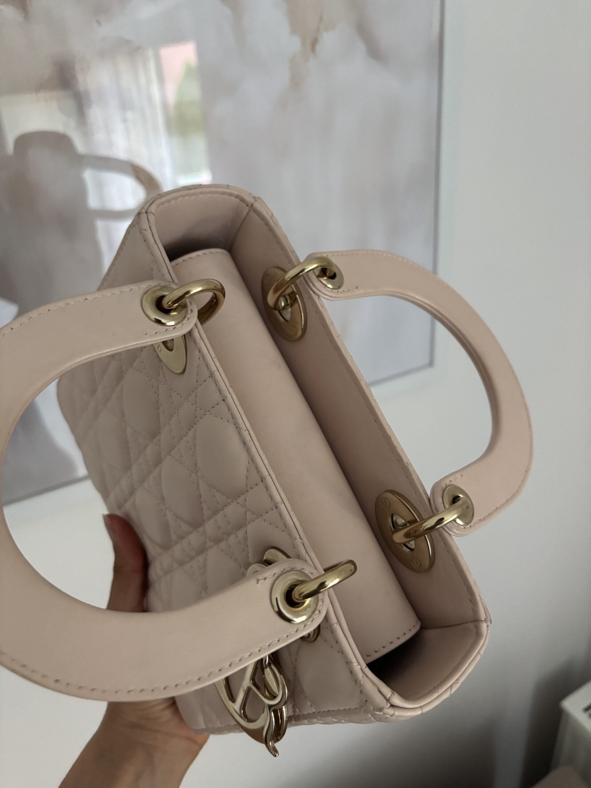 Torebka dior lady dior small szeroki pasek z przypinkami - obrazek 10