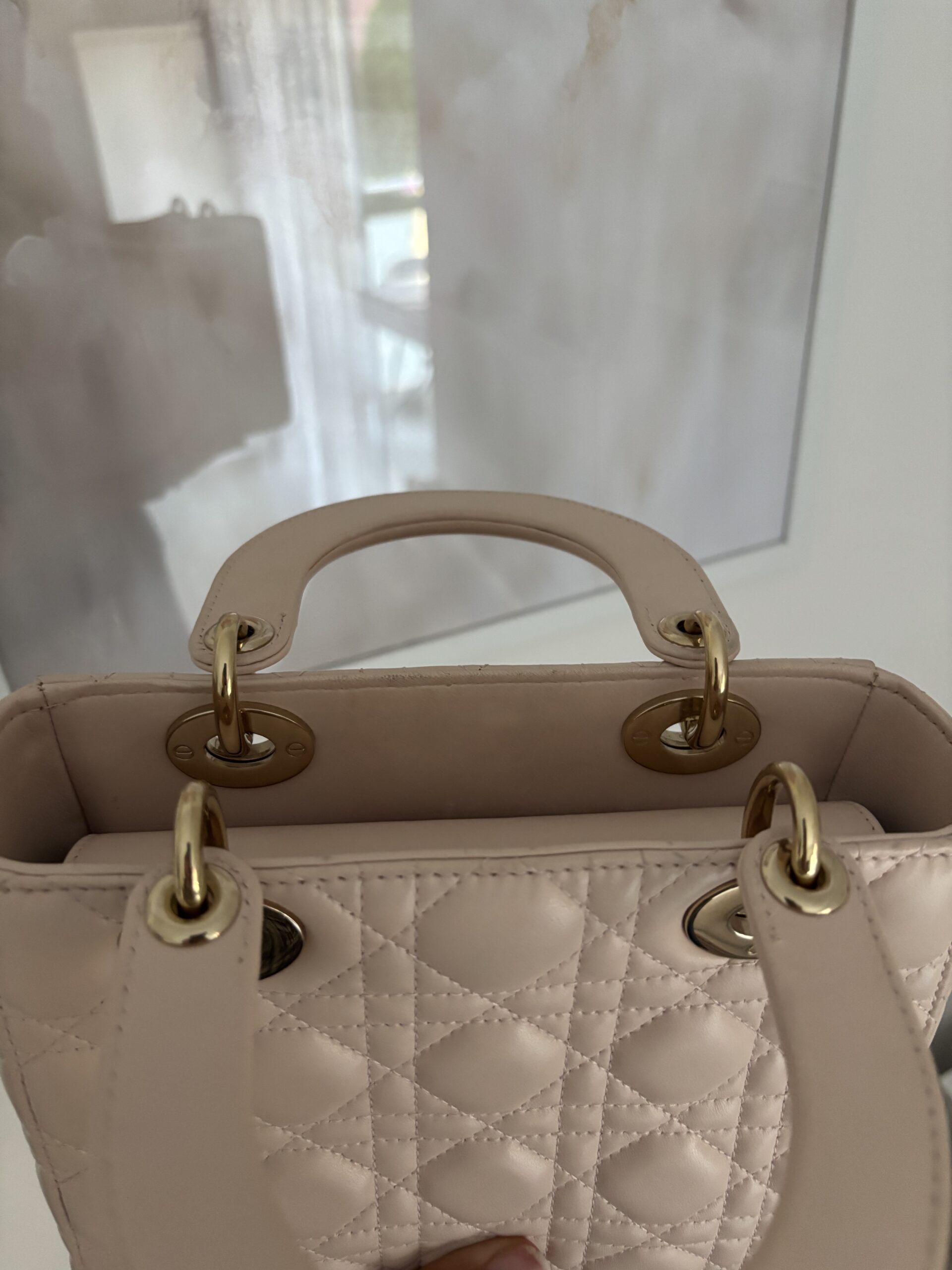 Torebka dior lady dior small szeroki pasek z przypinkami - obrazek 11