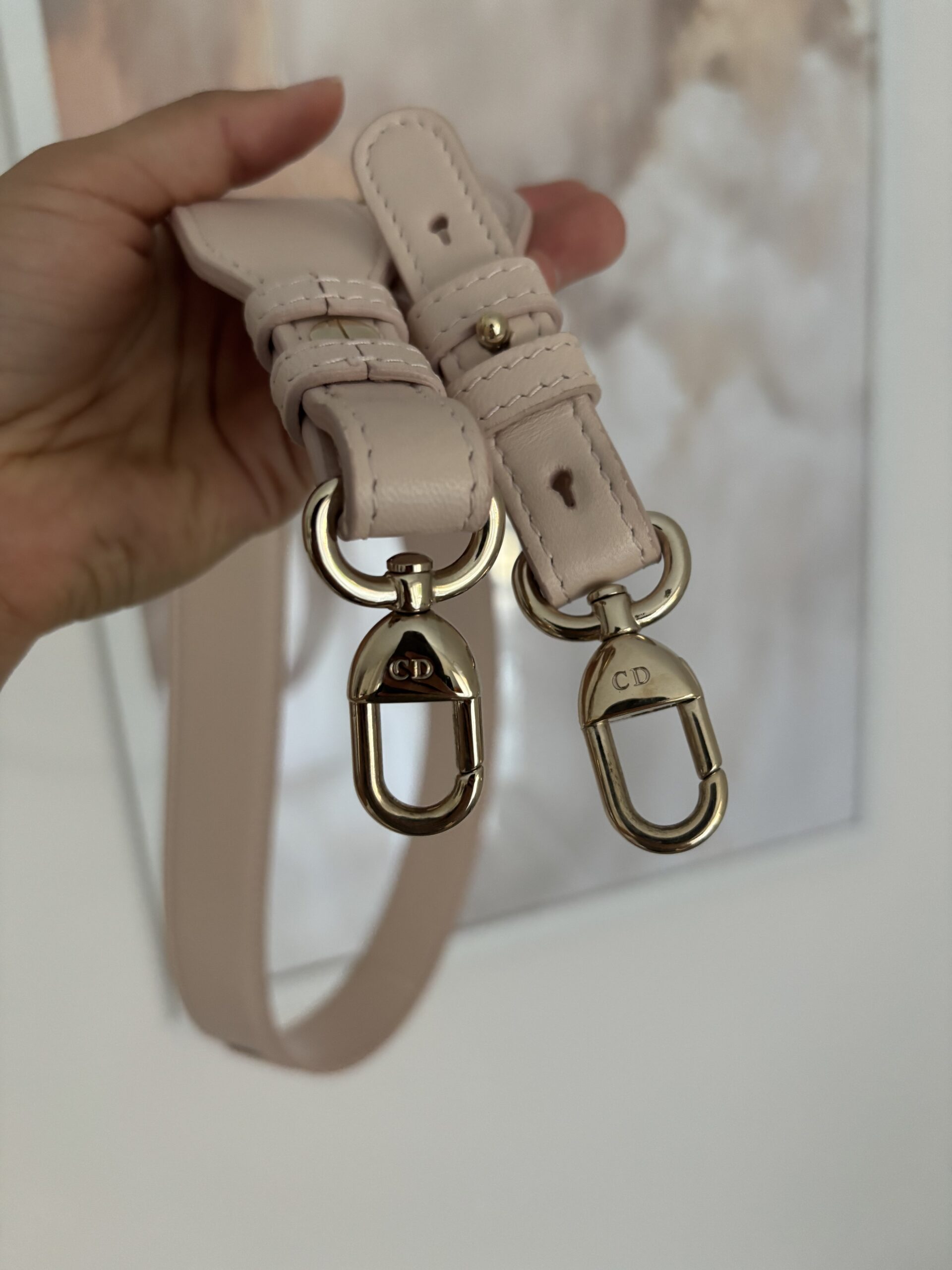 Torebka dior lady dior small szeroki pasek z przypinkami - obrazek 15