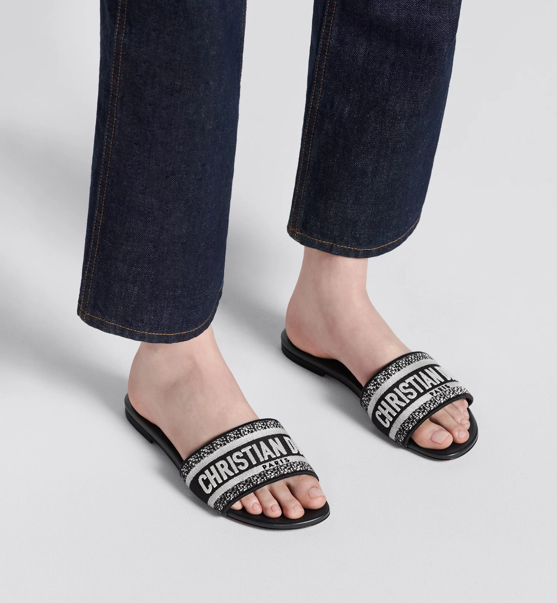 Dior klapki Dway Slide Embroidered Black 38 - obrazek 8