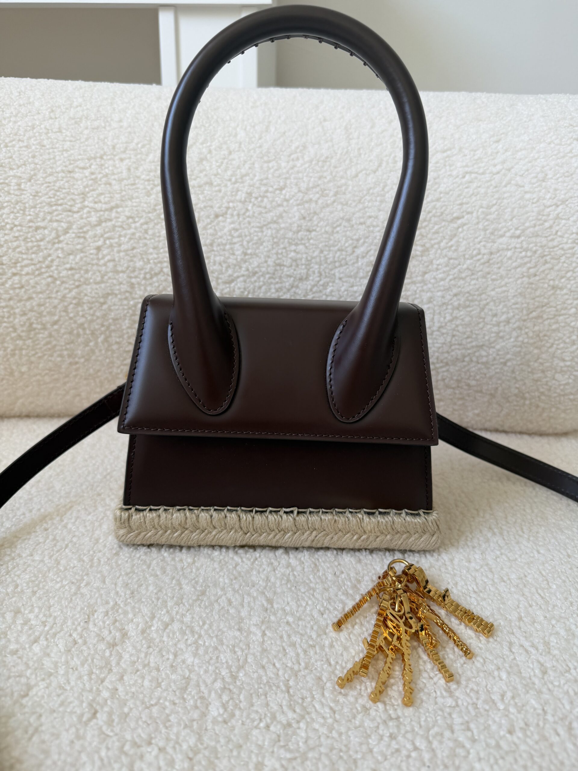 Jacquemus Le Chiquito Moyen Cordao Embellished Tote czekoladowa torebka - obrazek 2